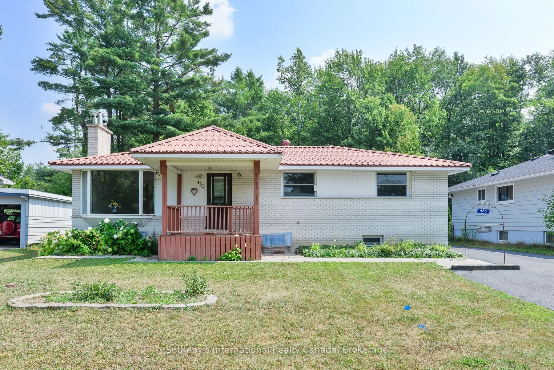 455 Fairview Drive