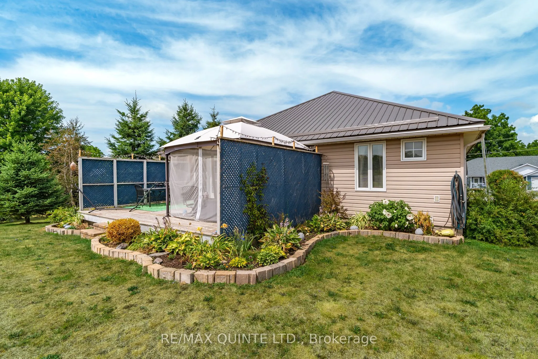 99 Mckenzie Street