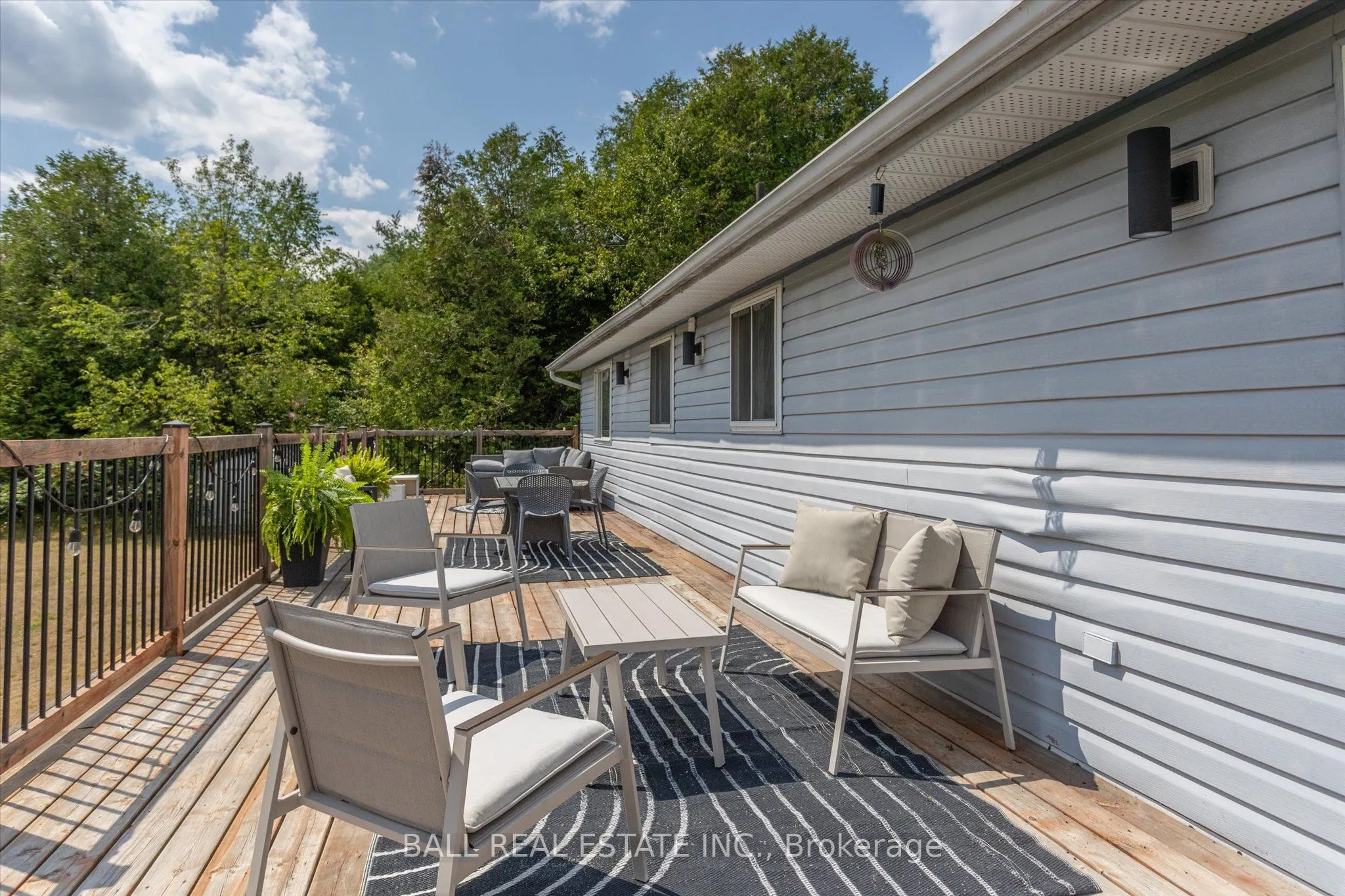 233 Lonsberry Lane