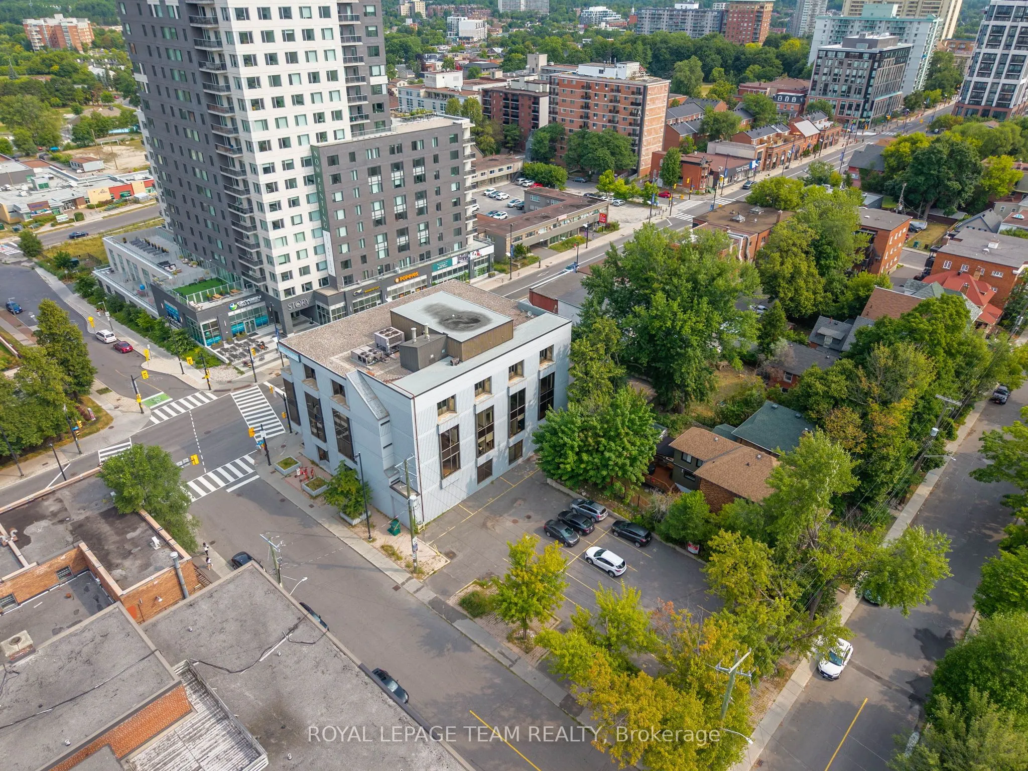 450 Rideau Street, #A01