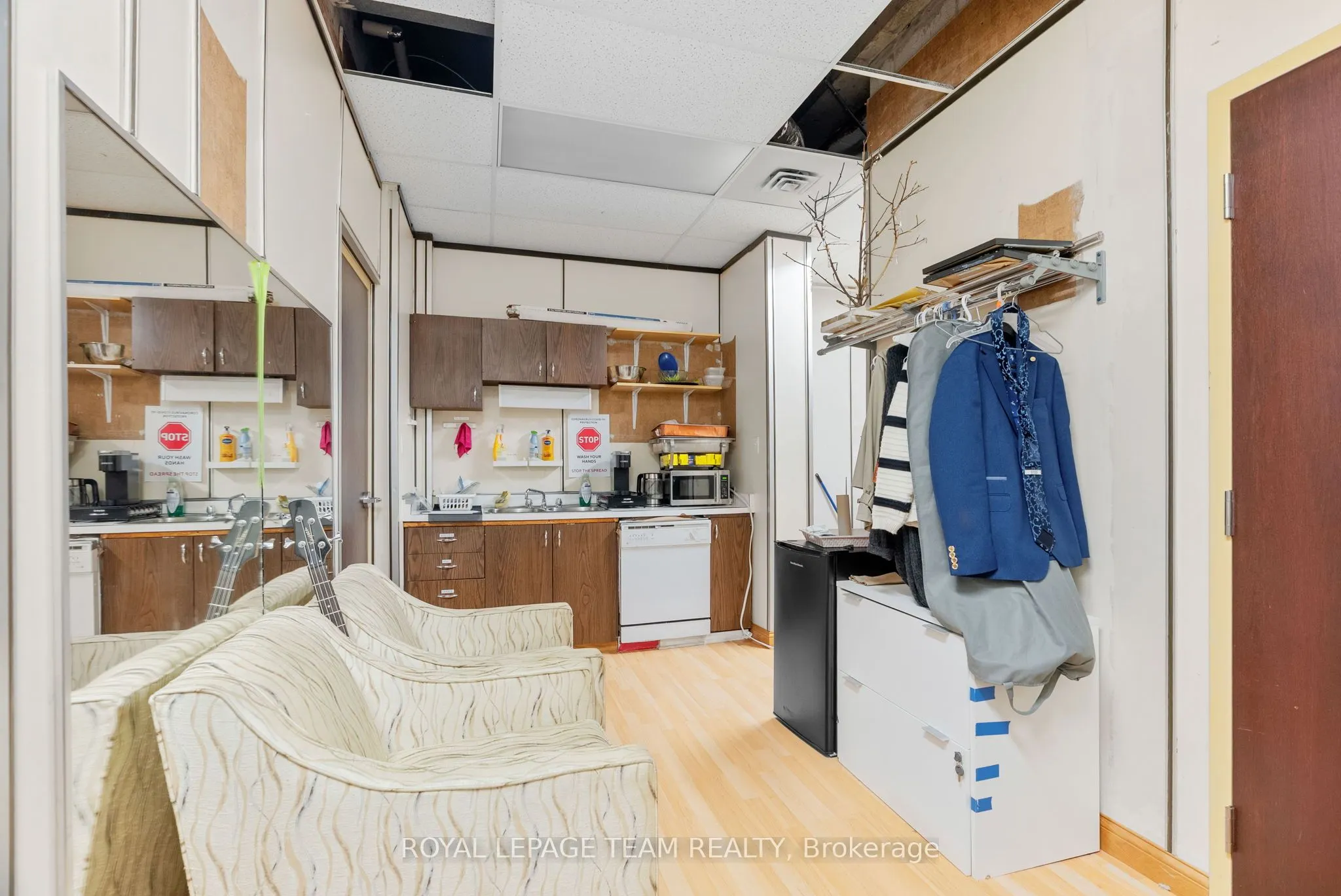 450 Rideau Street, #A01