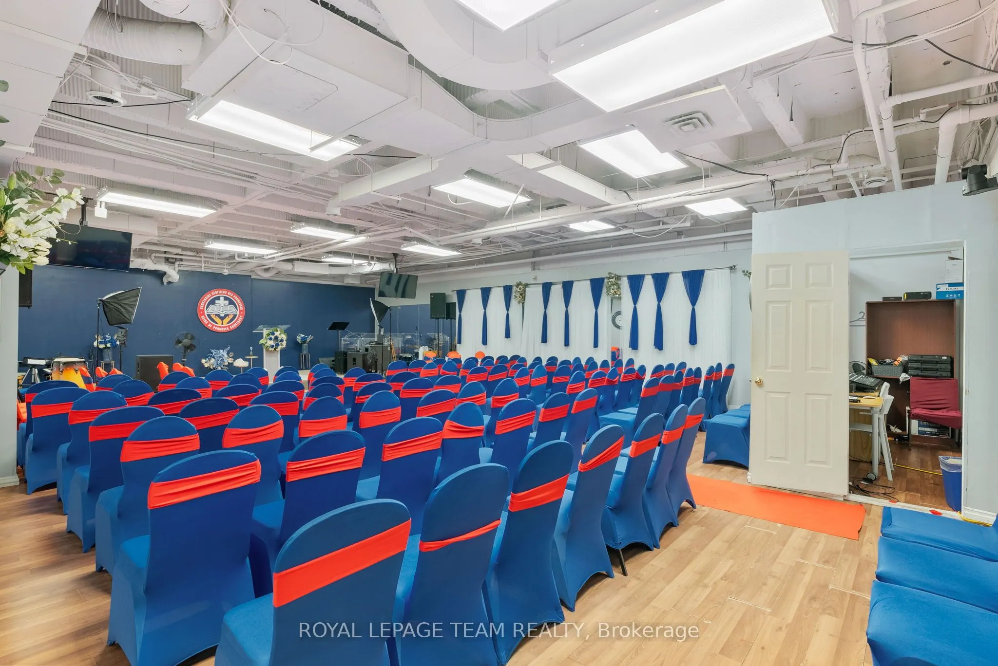 450 Rideau Street, #A01