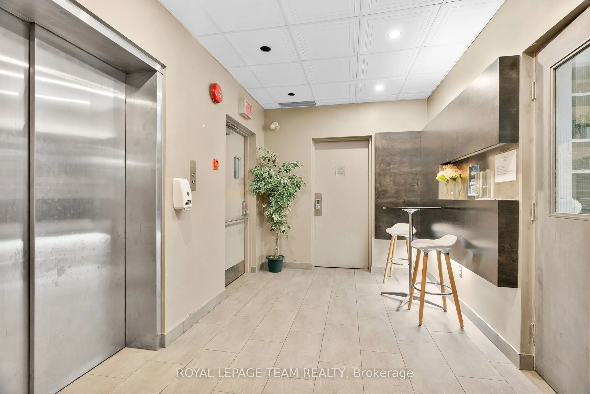450 Rideau Street, #A01