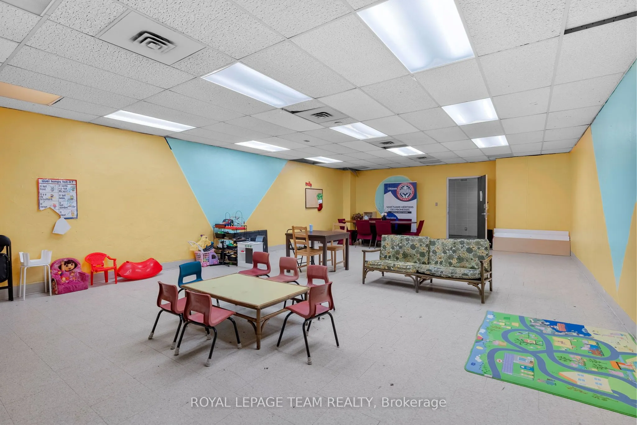 450 Rideau Street, #A01