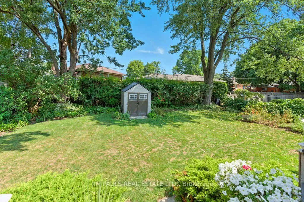 207 Broker Drive