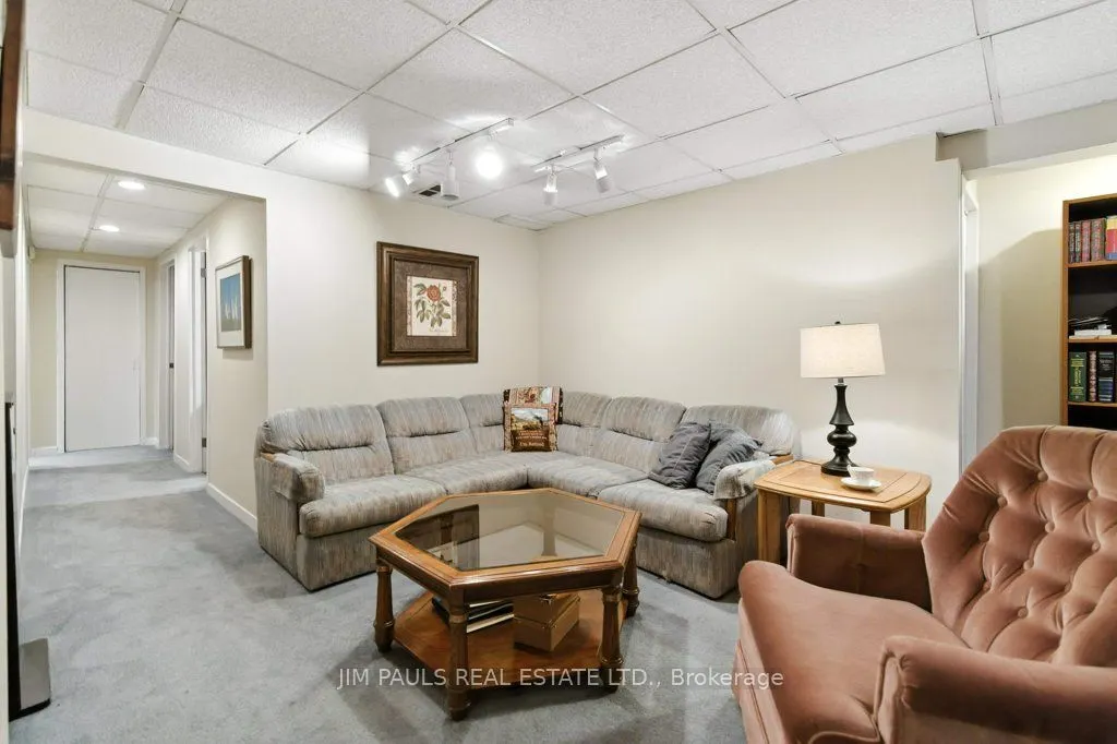 207 Broker Drive