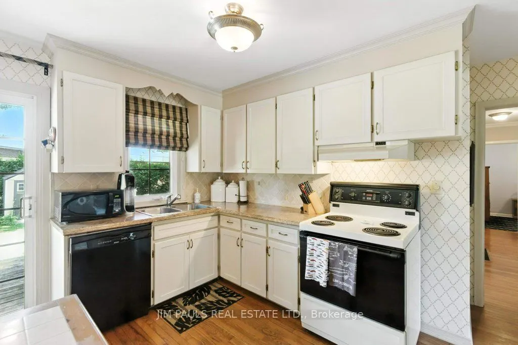 207 Broker Drive