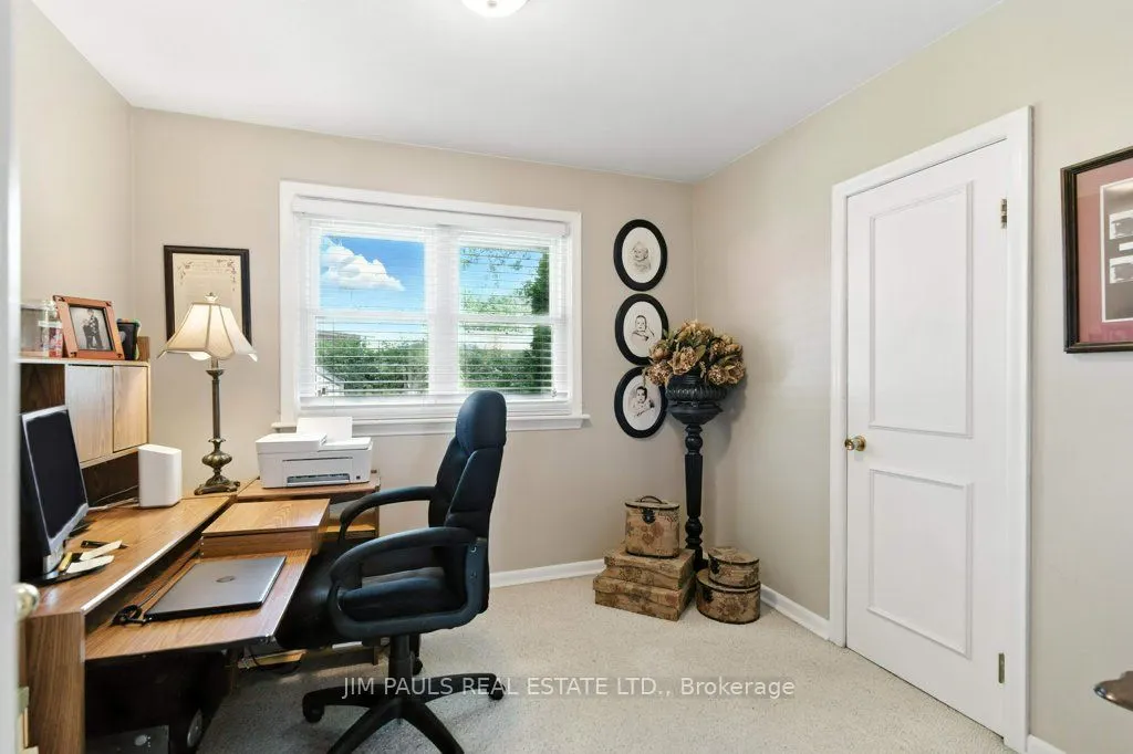207 Broker Drive