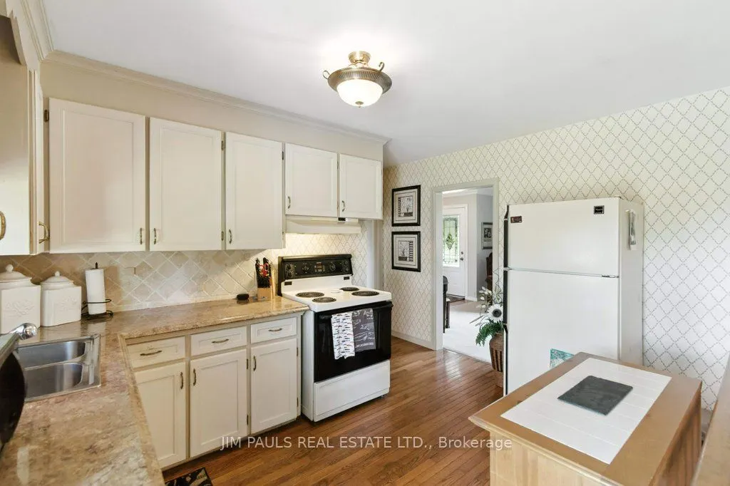 207 Broker Drive
