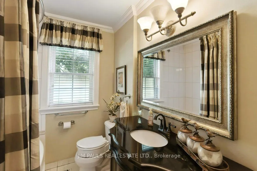 207 Broker Drive