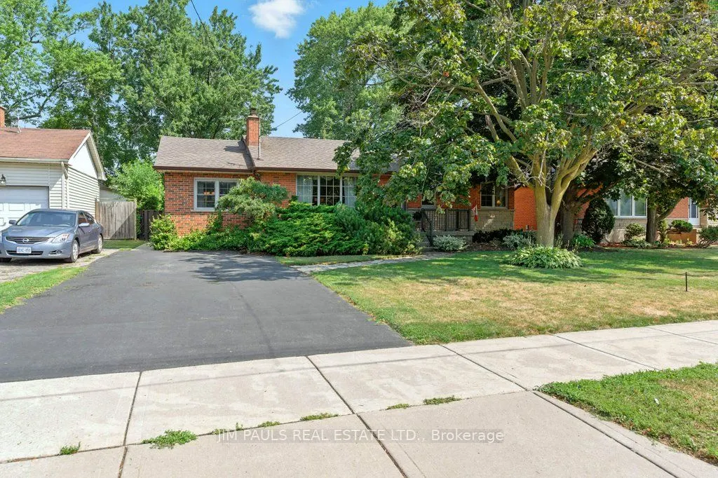 207 Broker Drive