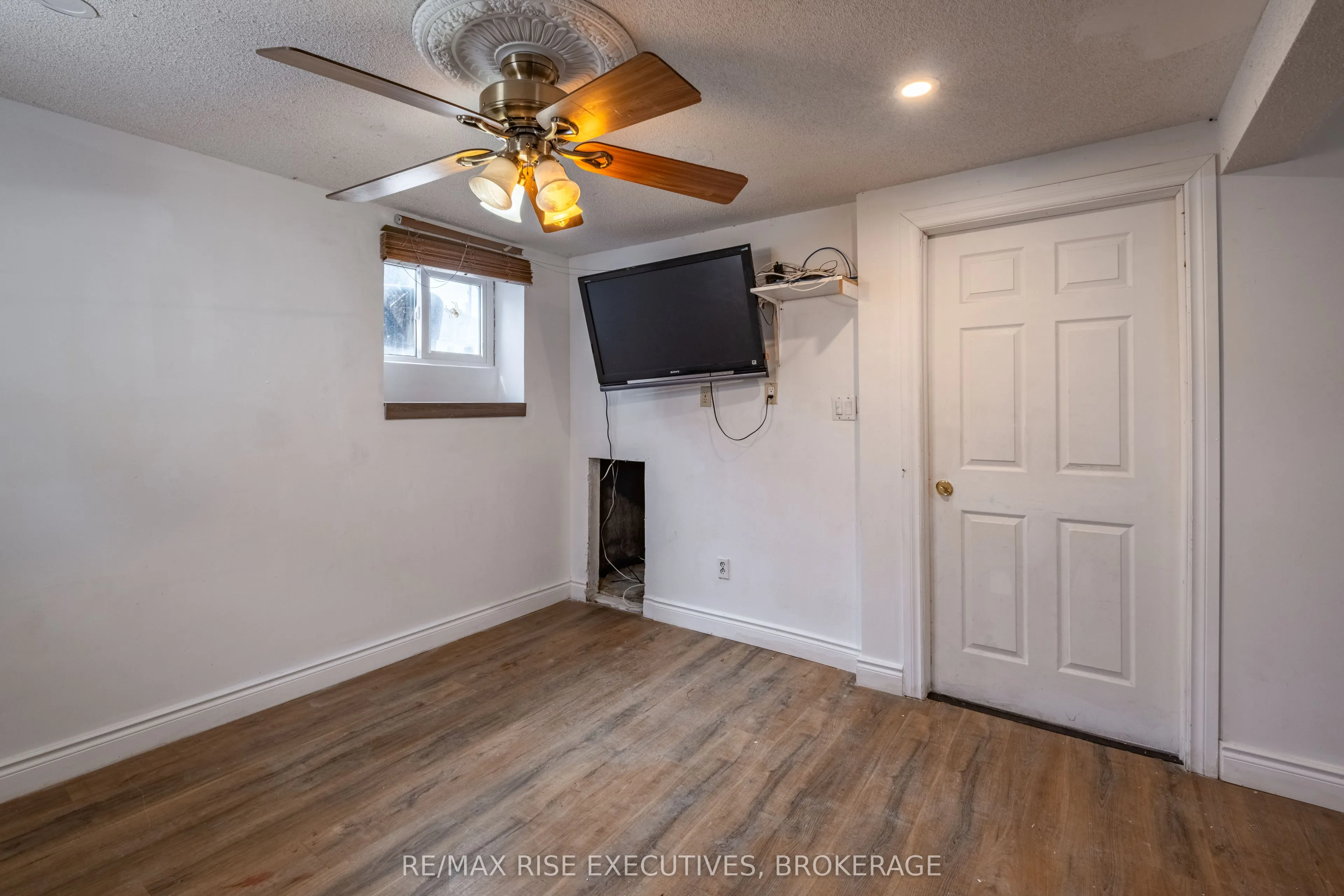 61 Seventh Avenue