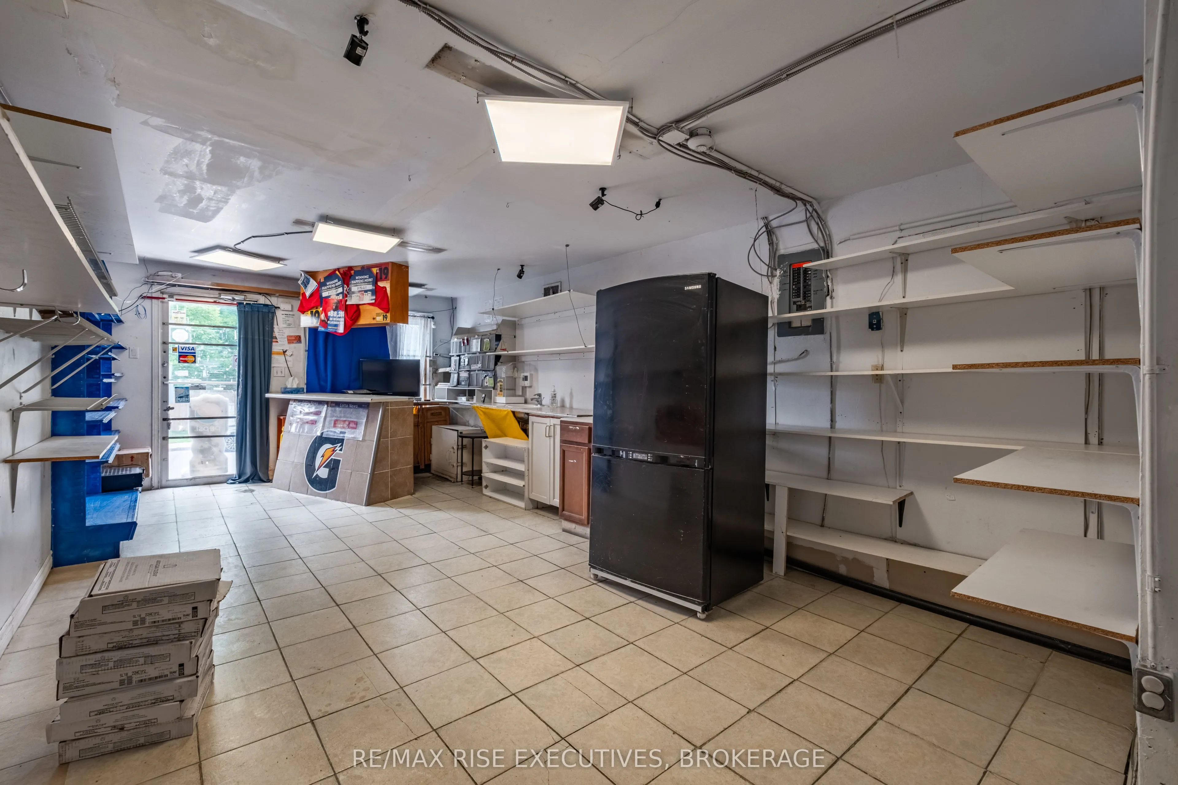 61 Seventh Avenue