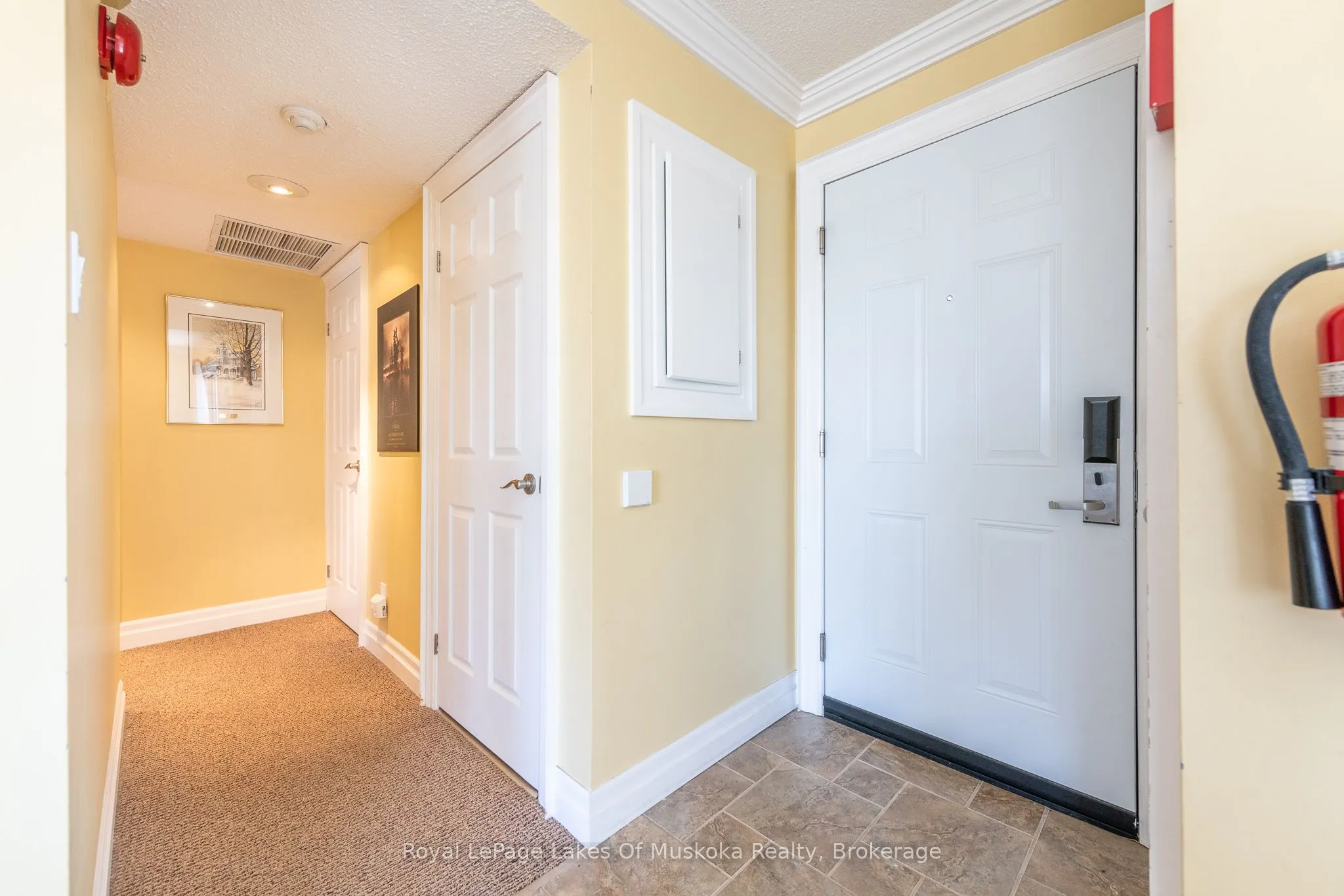 29 Deerhurst Tennisview Drive, #301