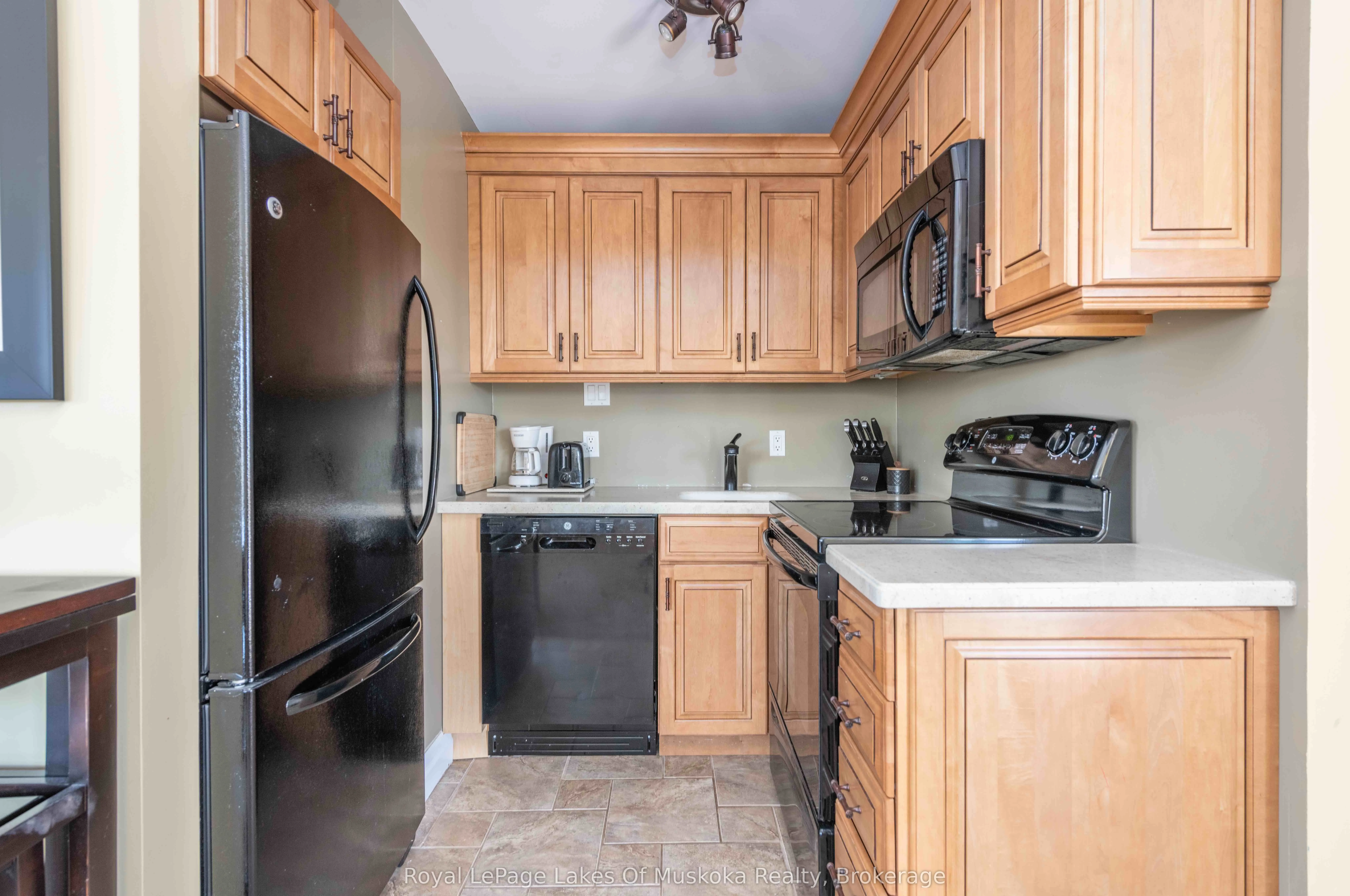 29 Deerhurst Tennisview Drive, #301