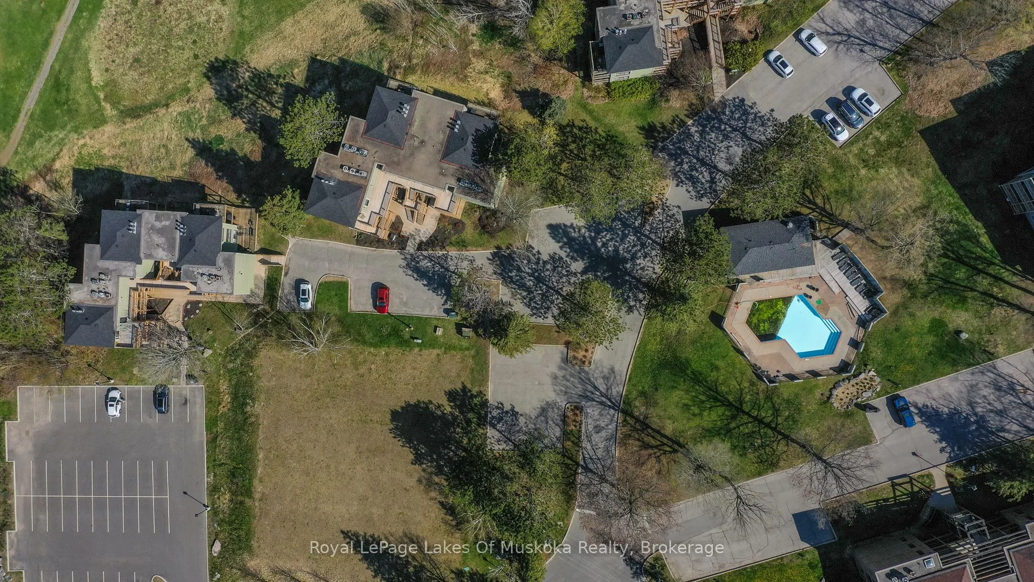 29 Deerhurst Tennisview Drive, #301