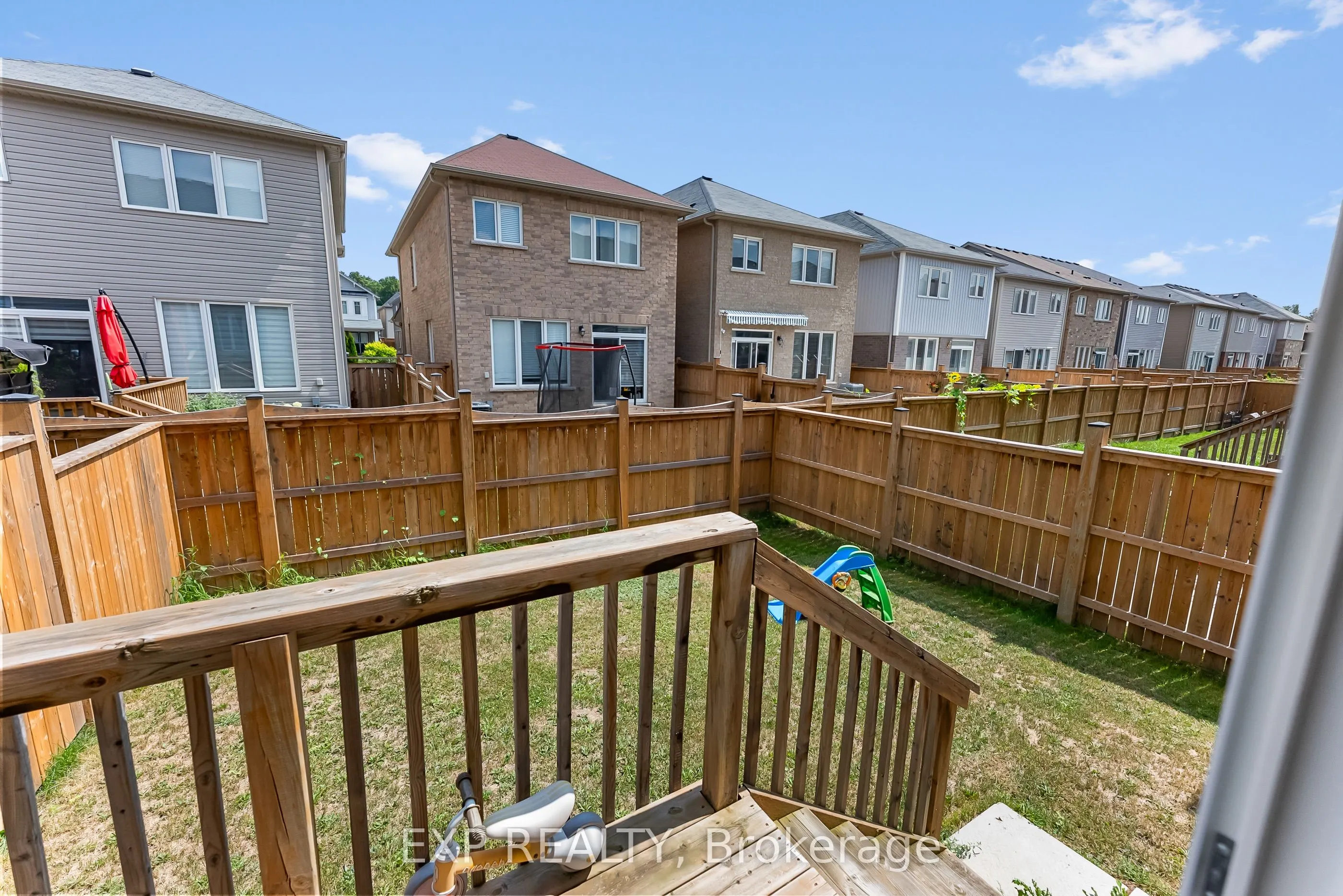 7732 REDBUD Lane
