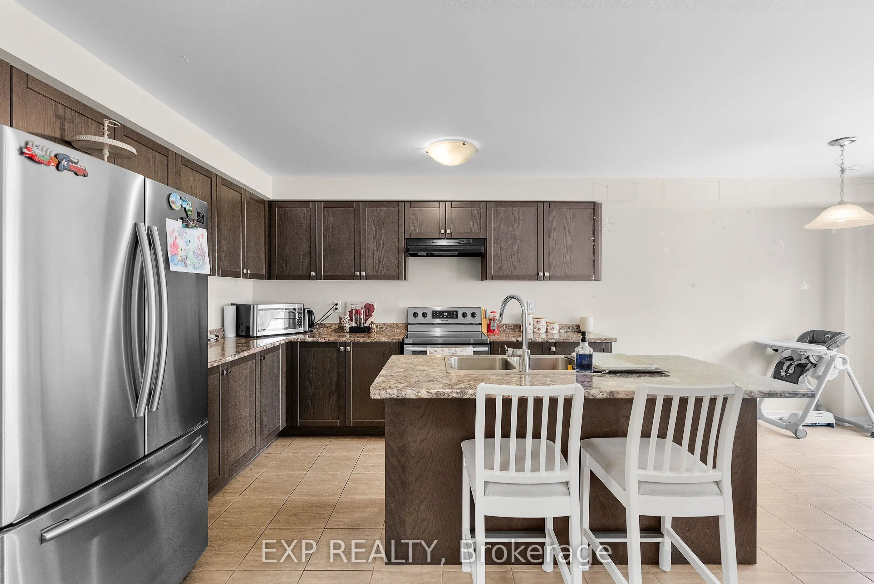 7732 REDBUD Lane