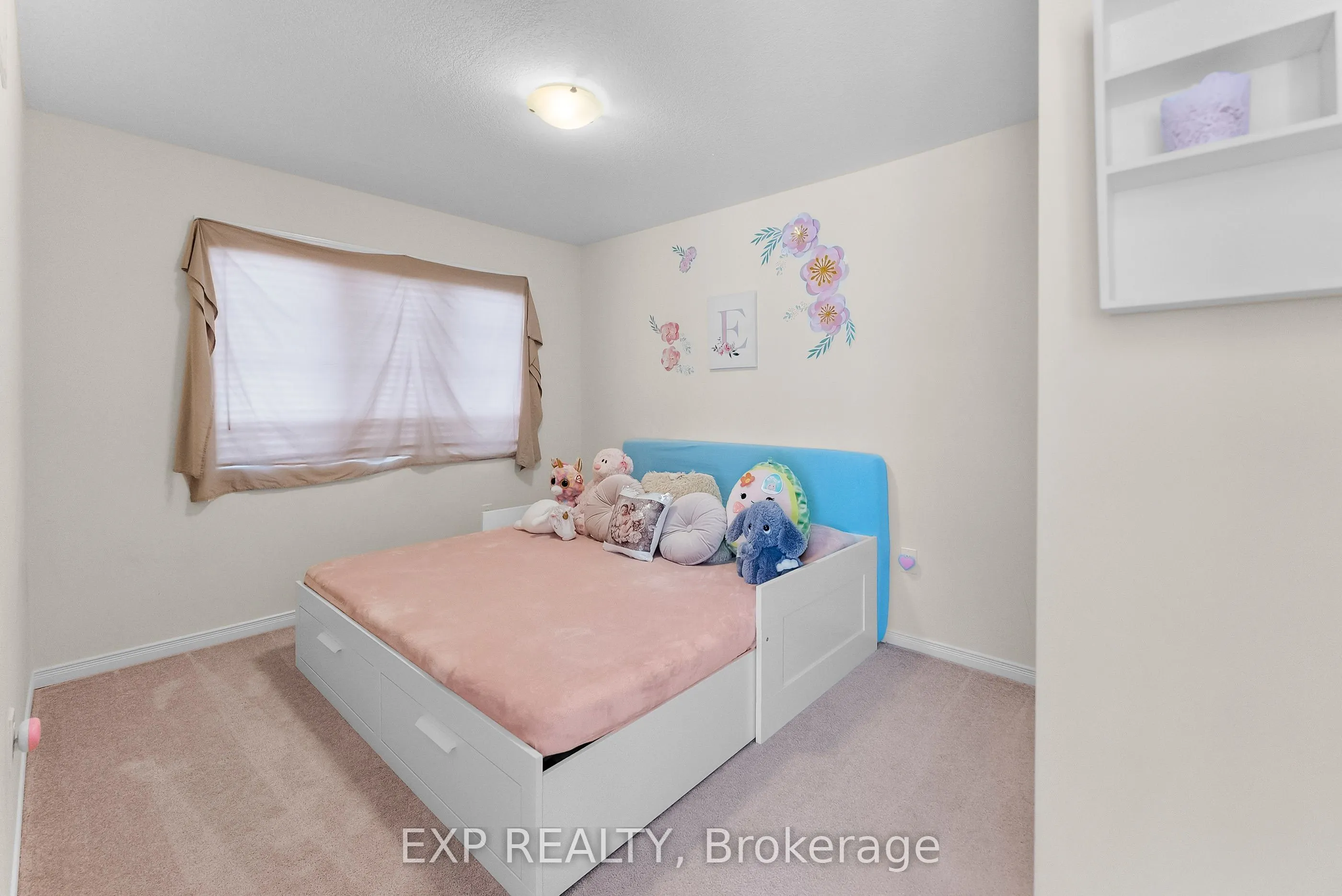 7732 REDBUD Lane
