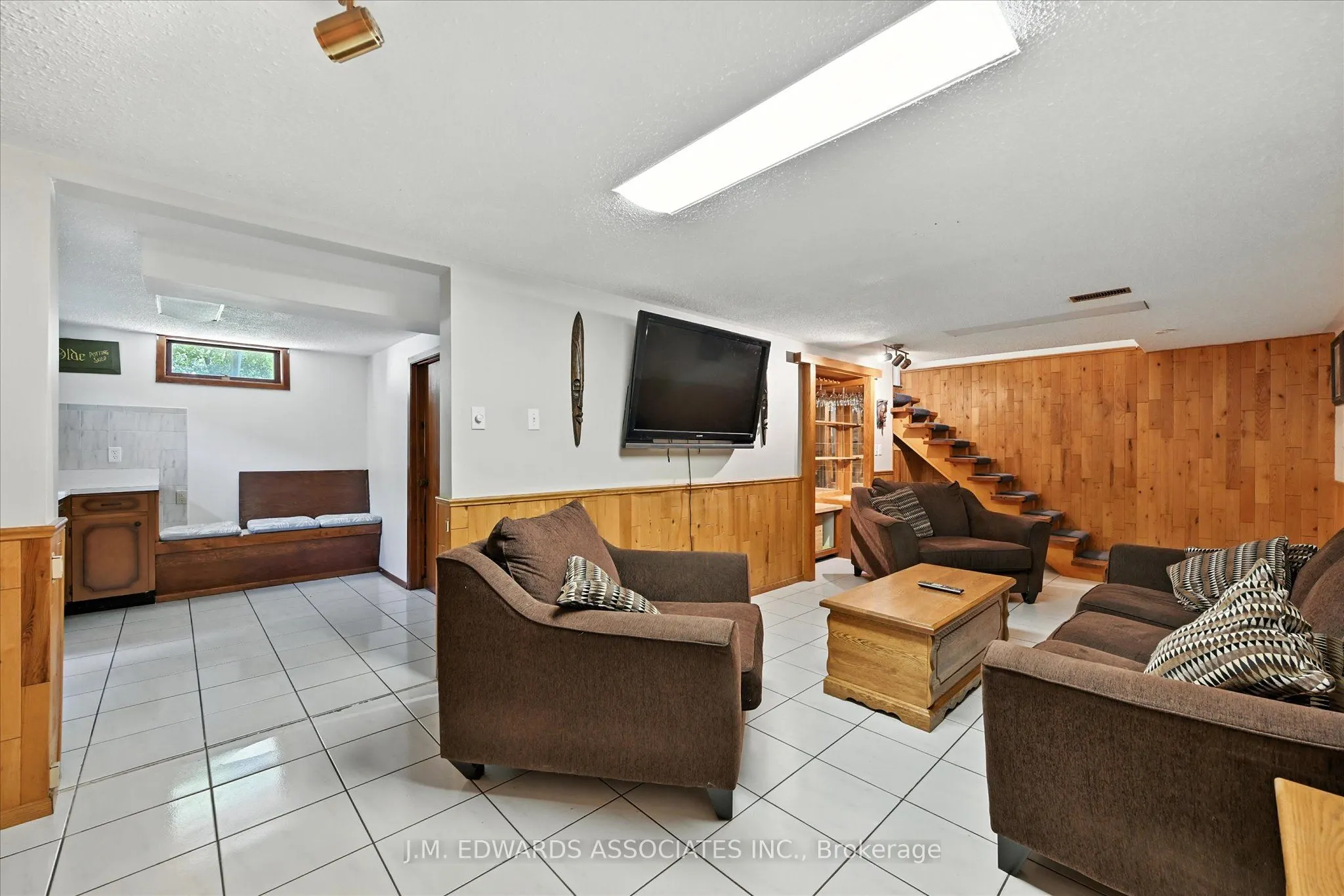 162 Pleasant Avenue