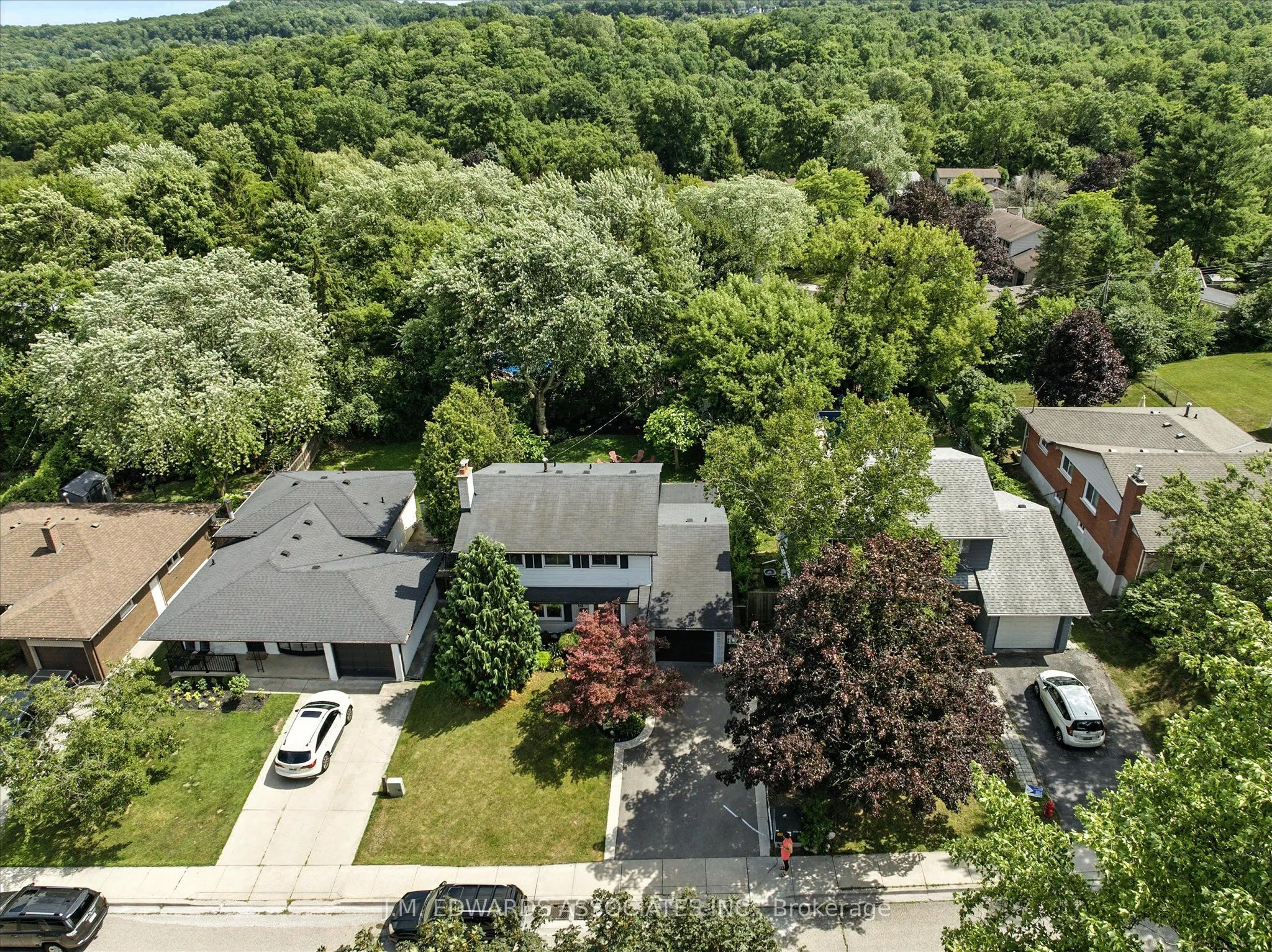 162 Pleasant Avenue