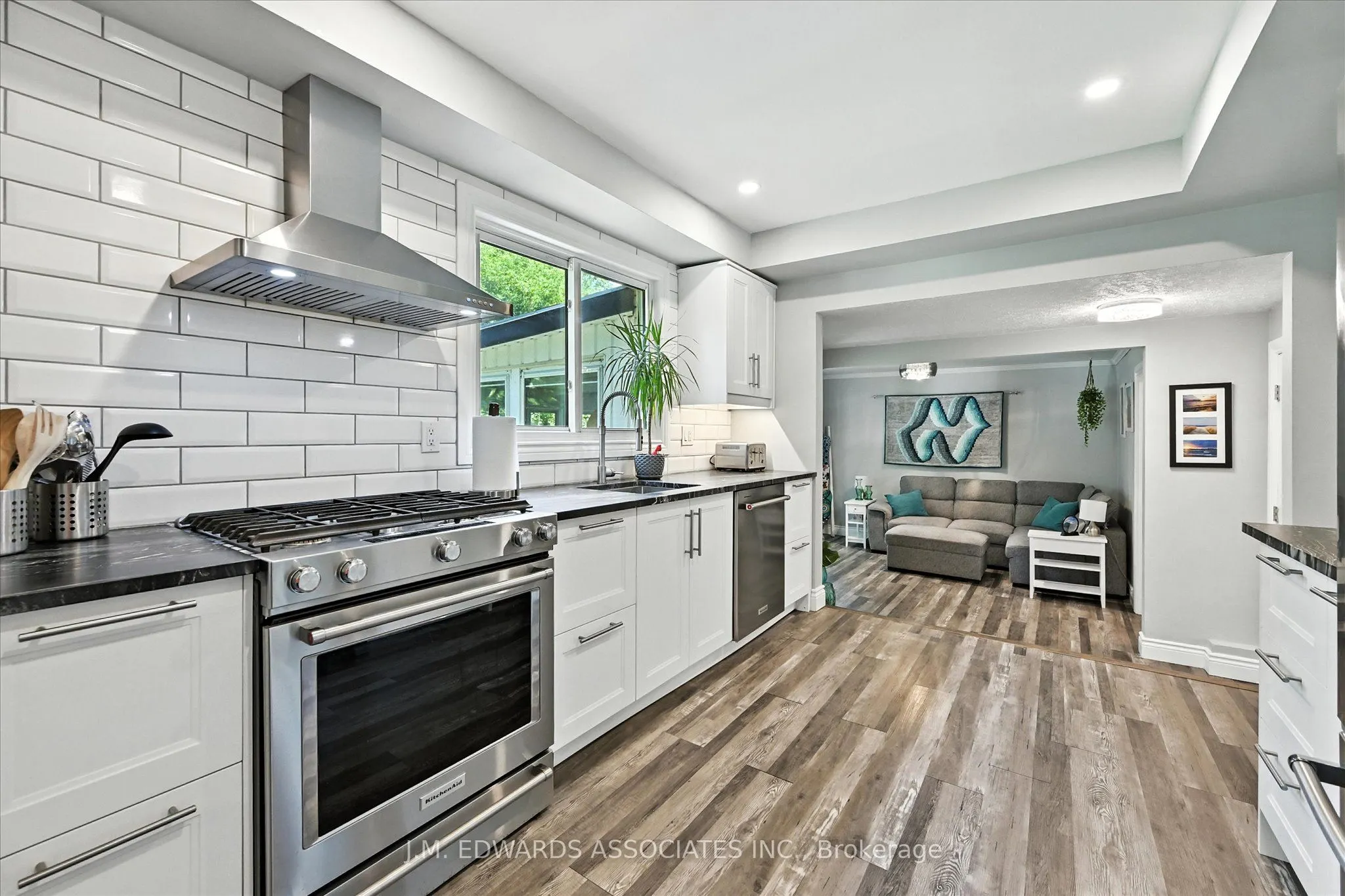 162 Pleasant Avenue
