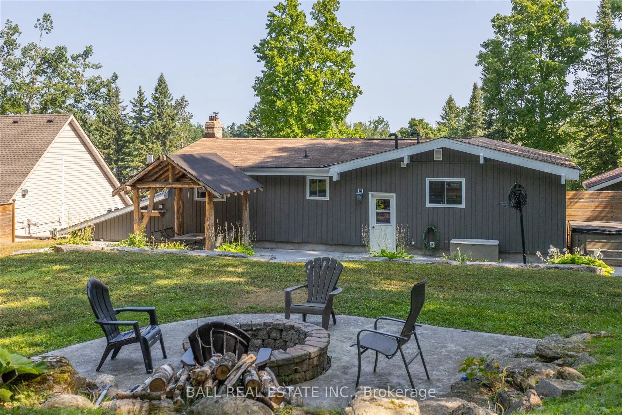 1288 Young's Cove Road