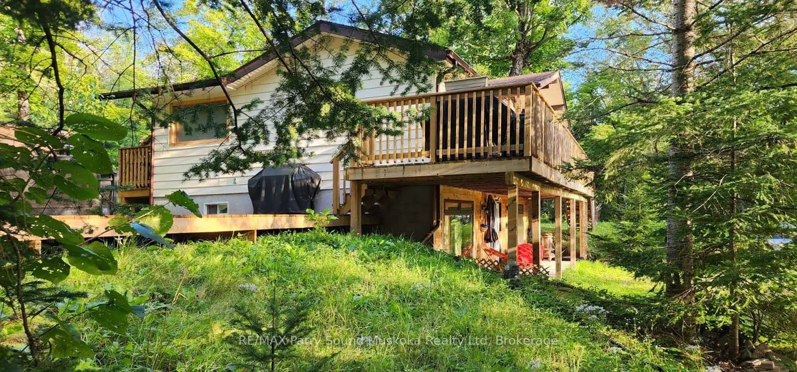 37 LYNBERRY Drive