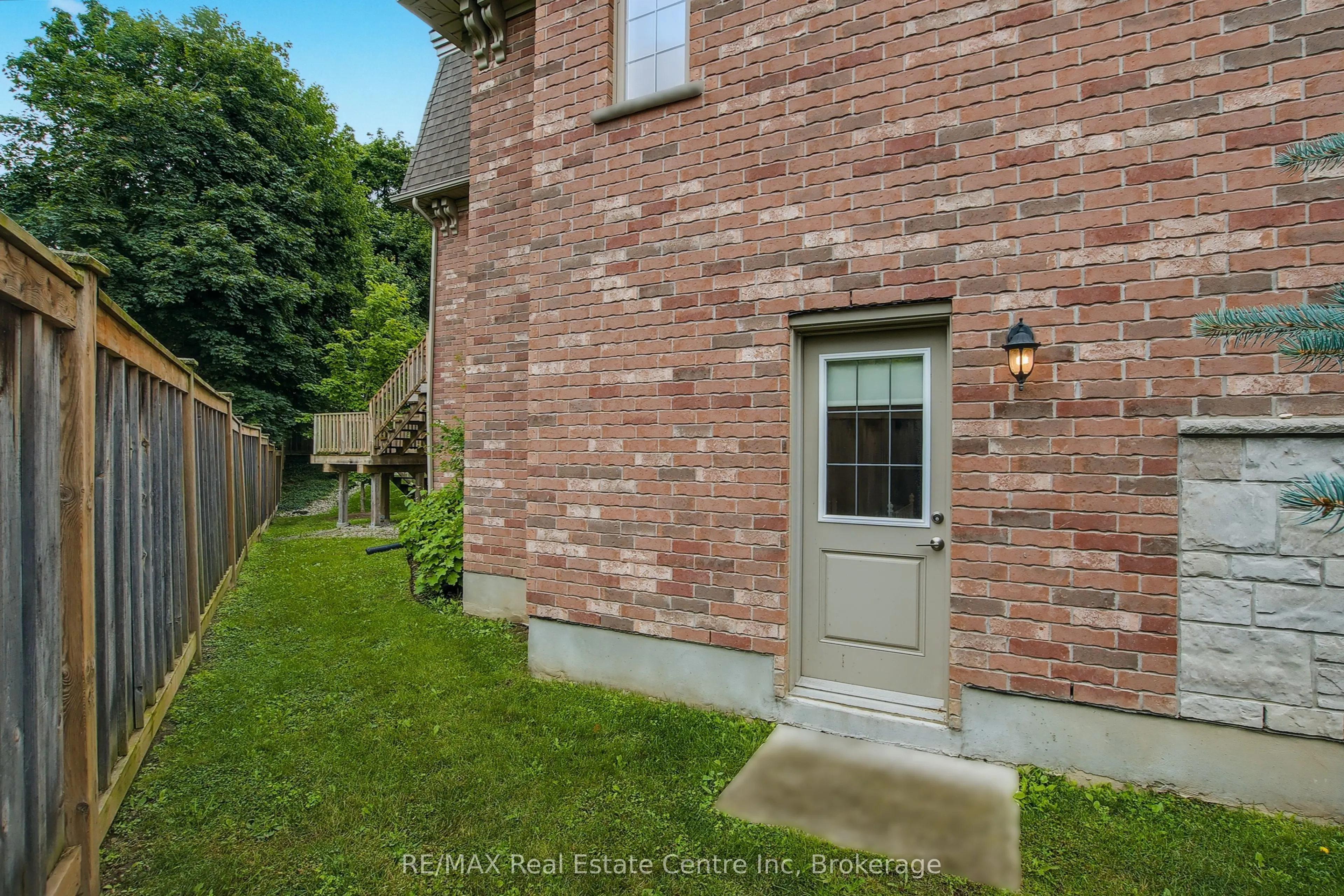 72 York Road, #16