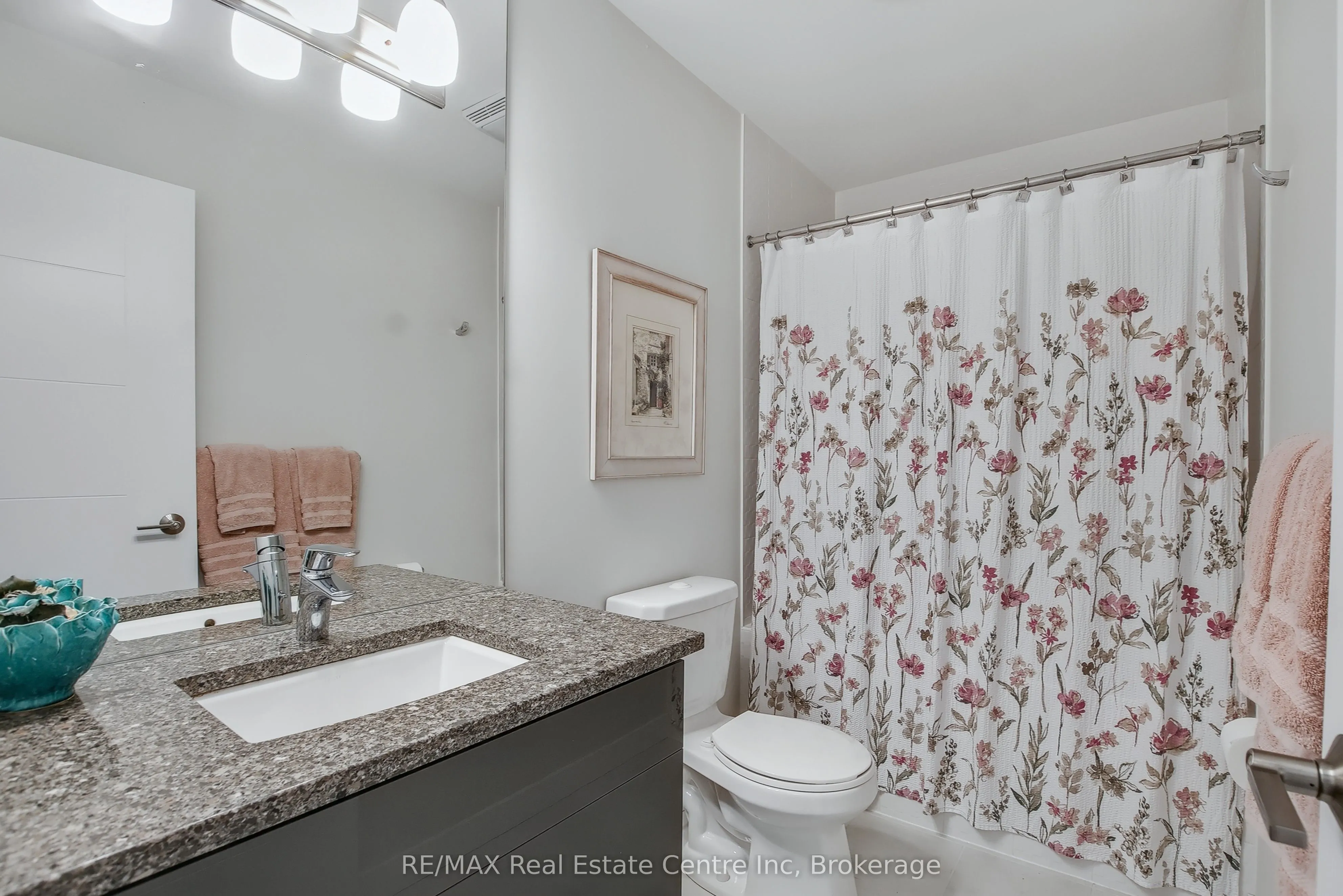 72 York Road, #16