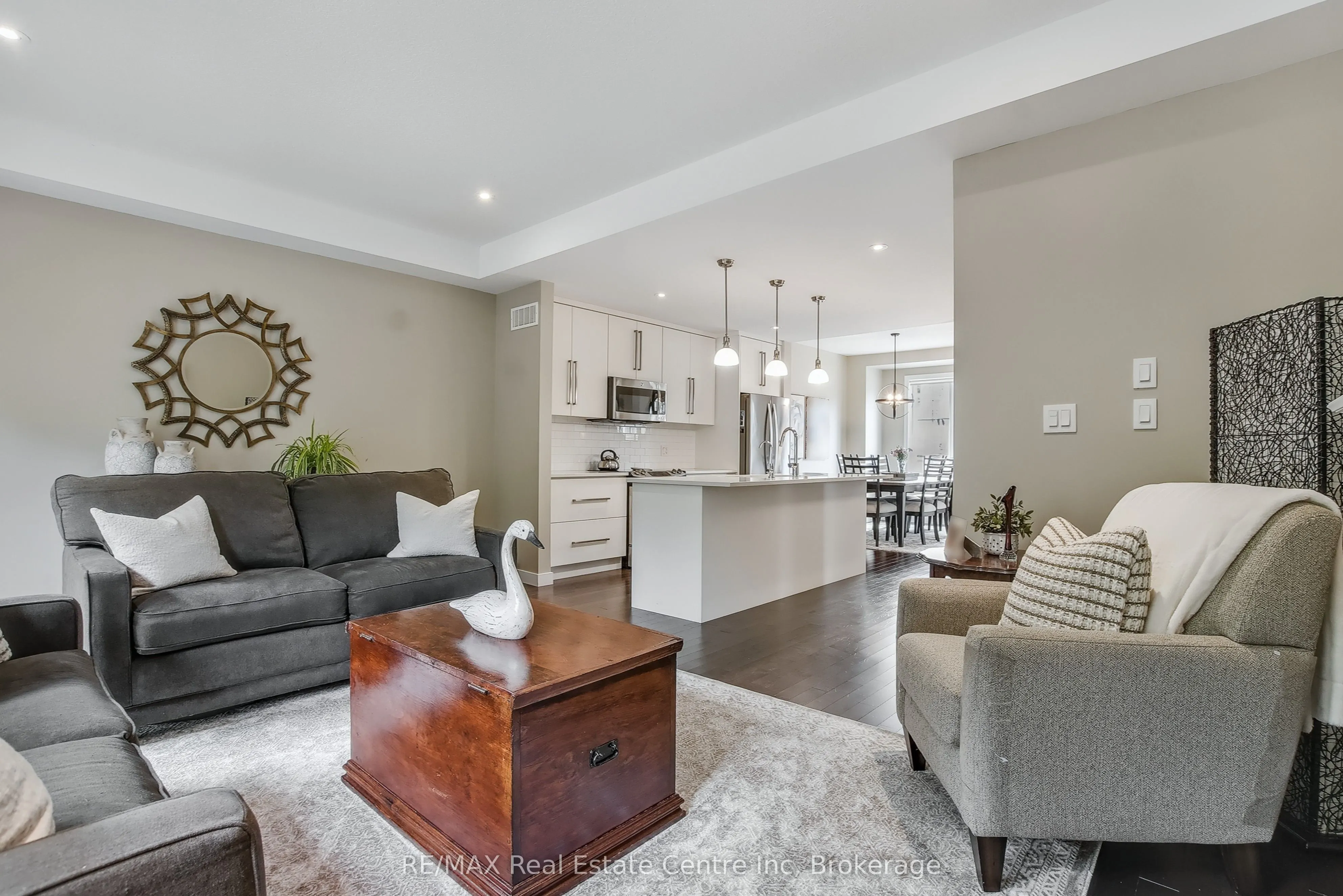 72 York Road, #16
