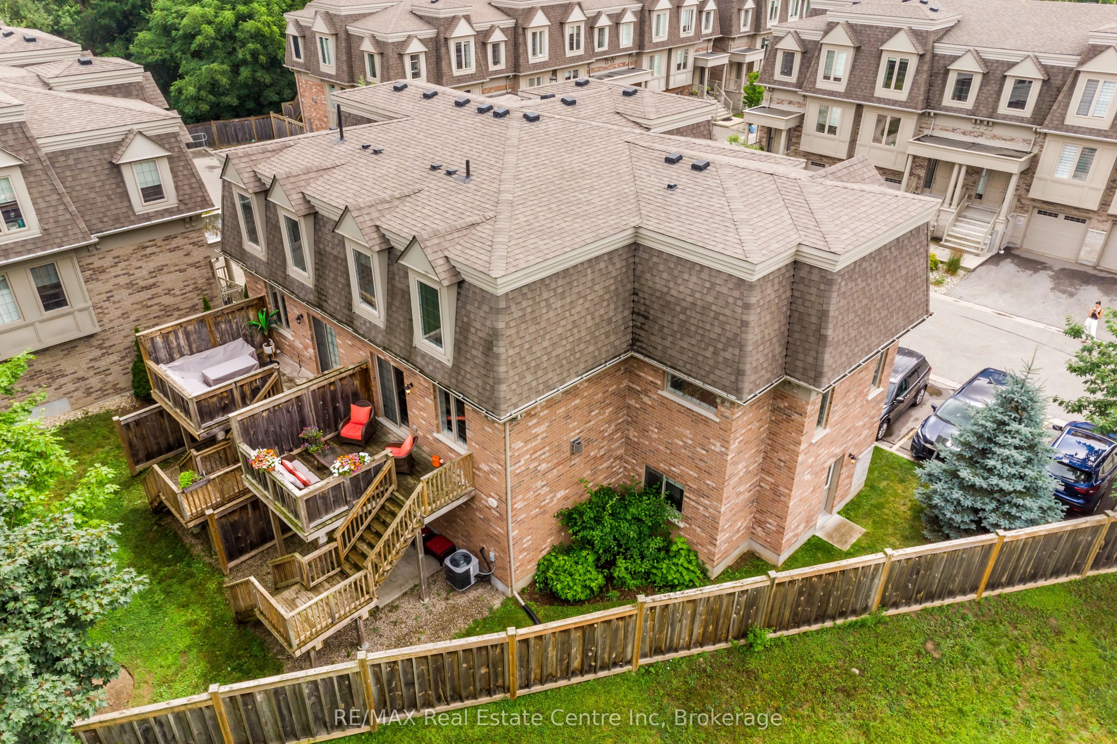 72 York Road, #16