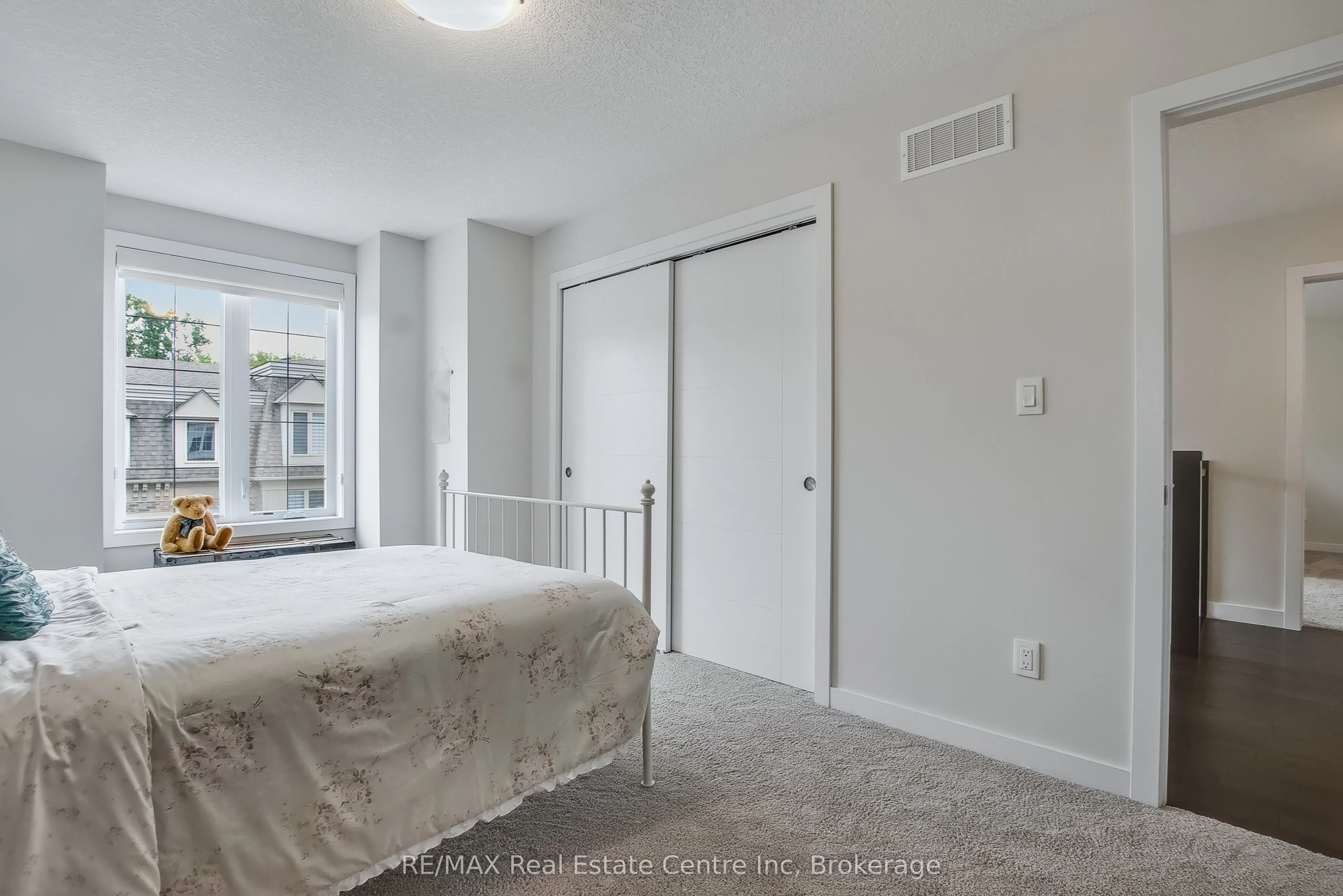 72 York Road, #16