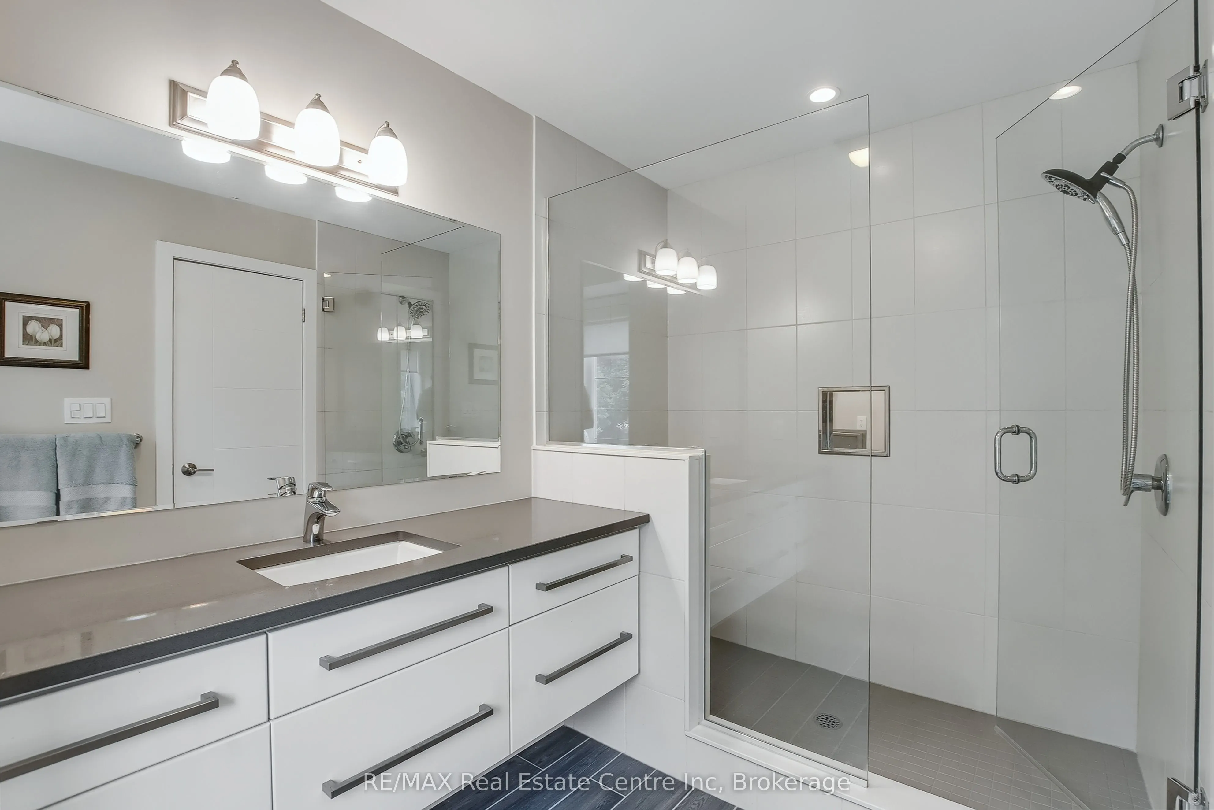 72 York Road, #16