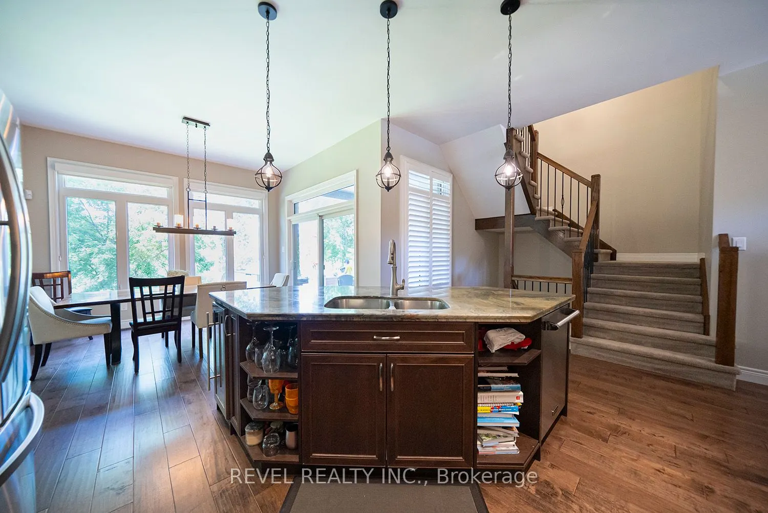 158 Willow Street, #2
