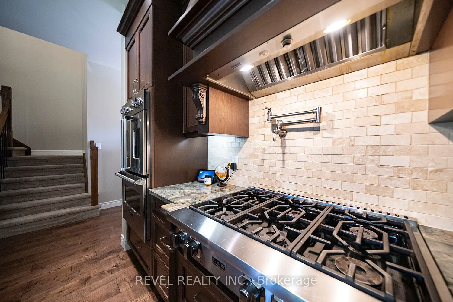 158 Willow Street, #2