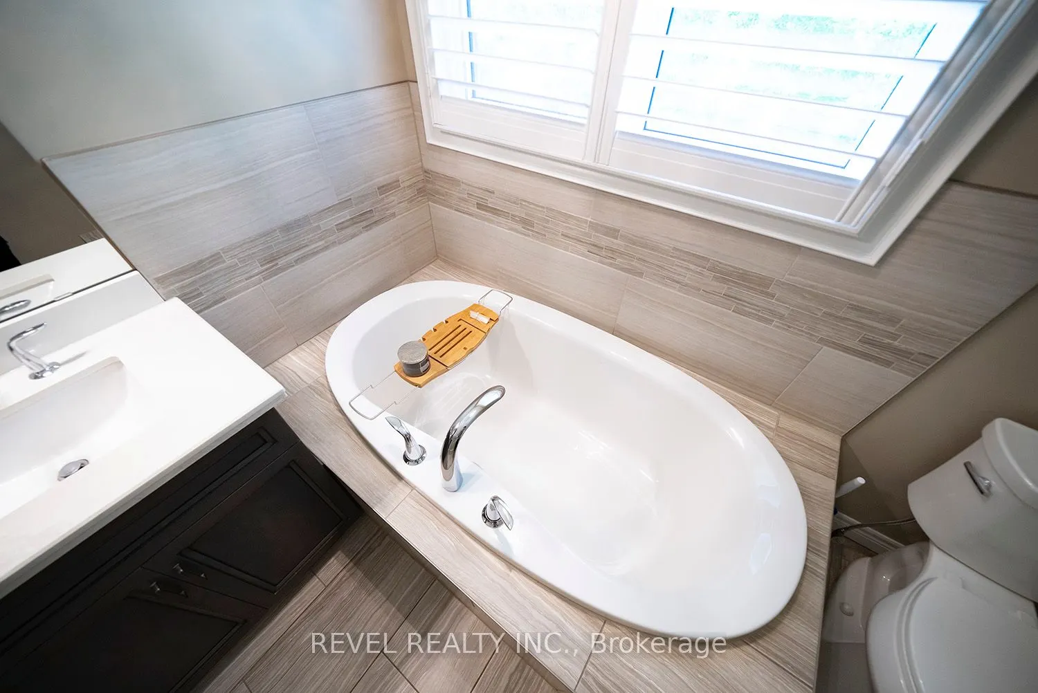 158 Willow Street, #2