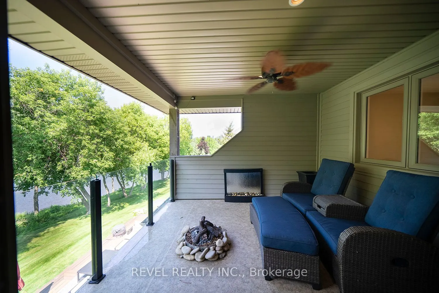 158 Willow Street, #2
