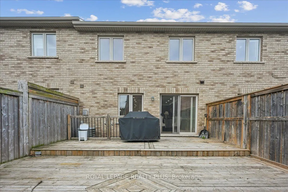86 Edenrock Drive