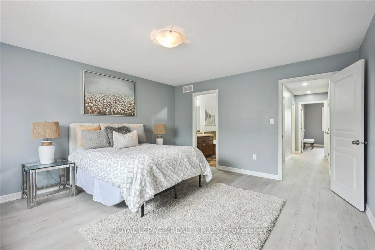 86 Edenrock Drive