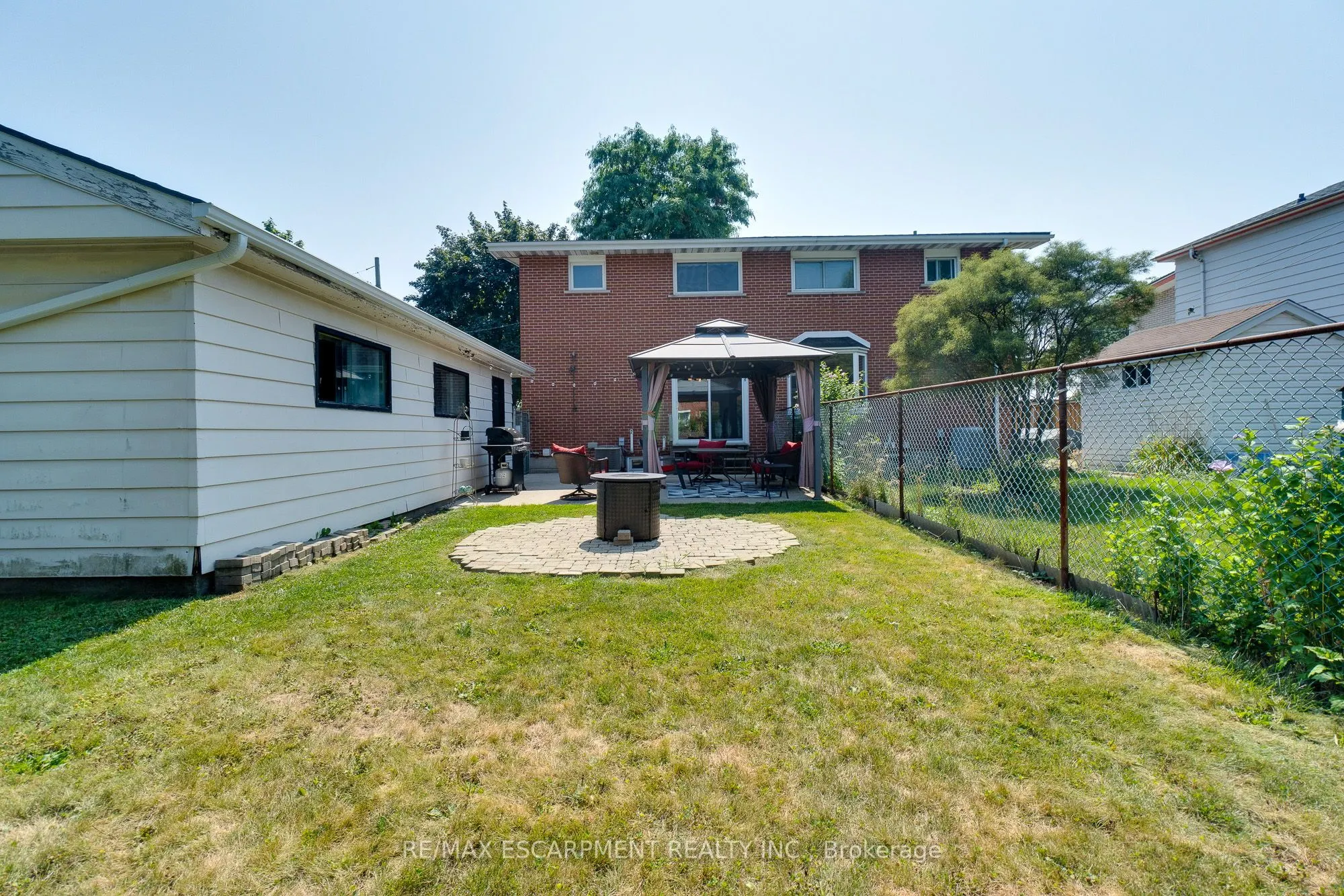 17 RONALDSHAY Avenue