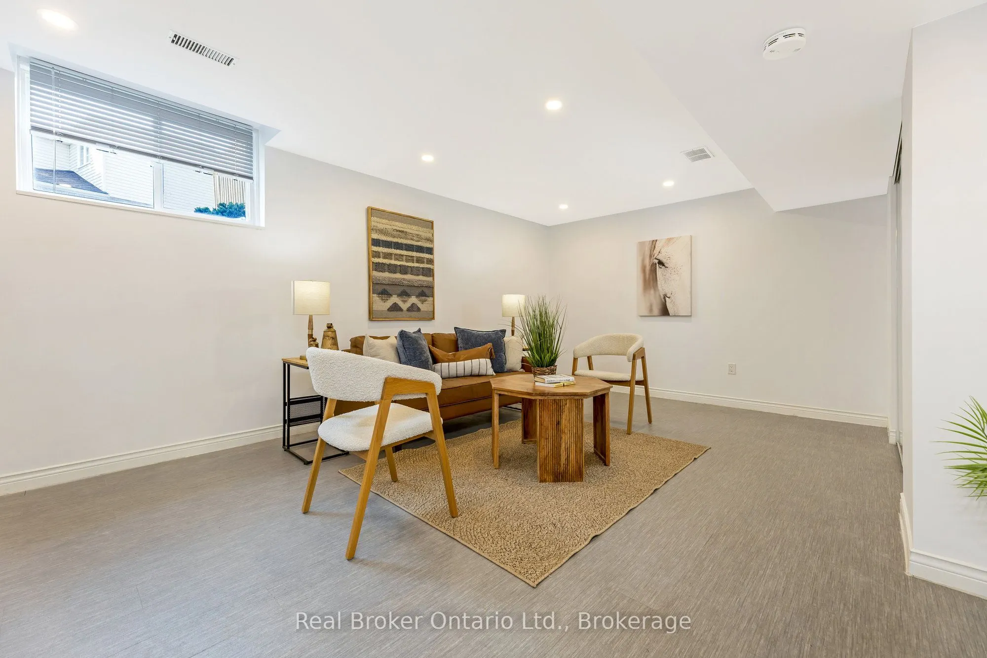 122 Silurian Drive