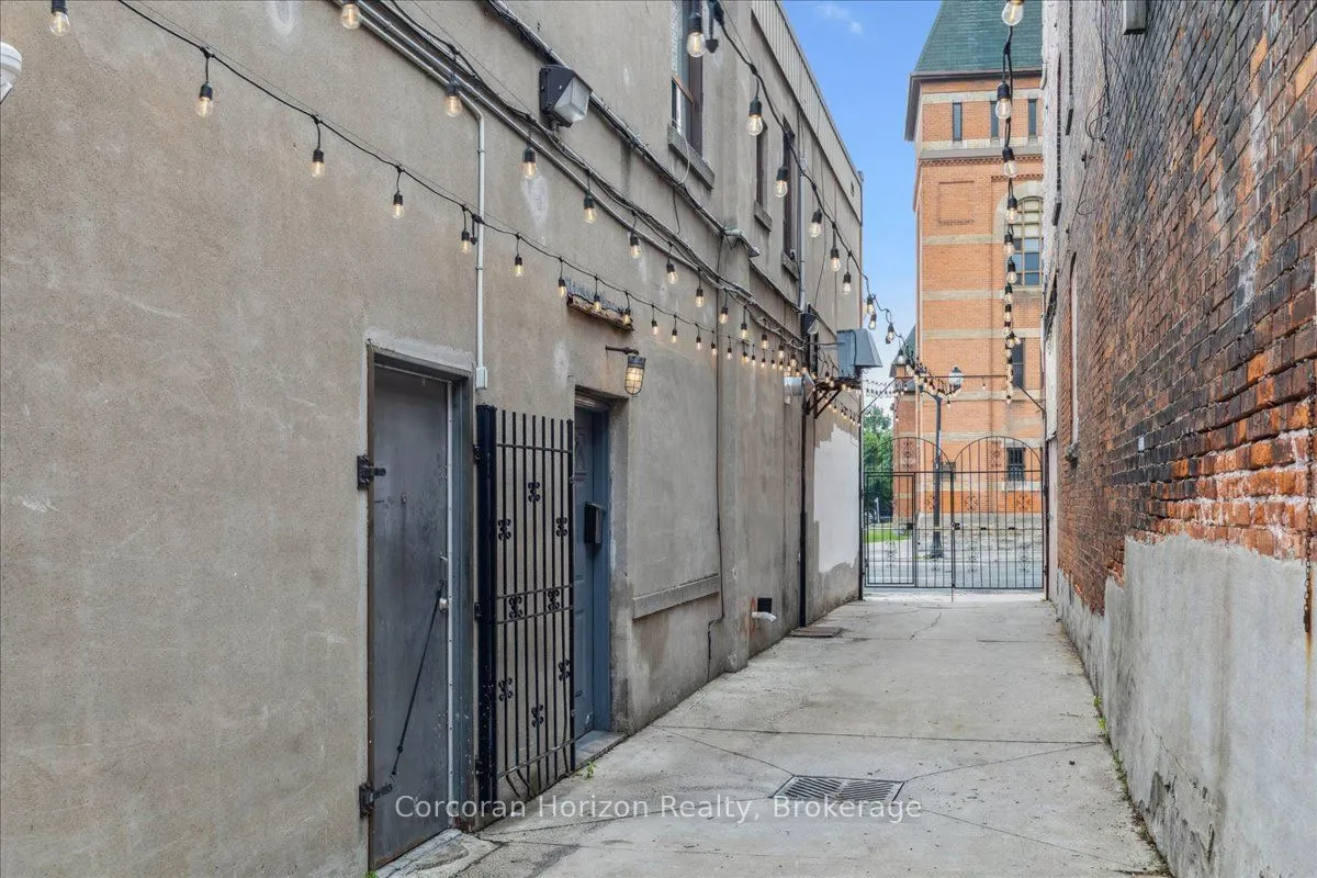 219 JAMES Street N, #Rear