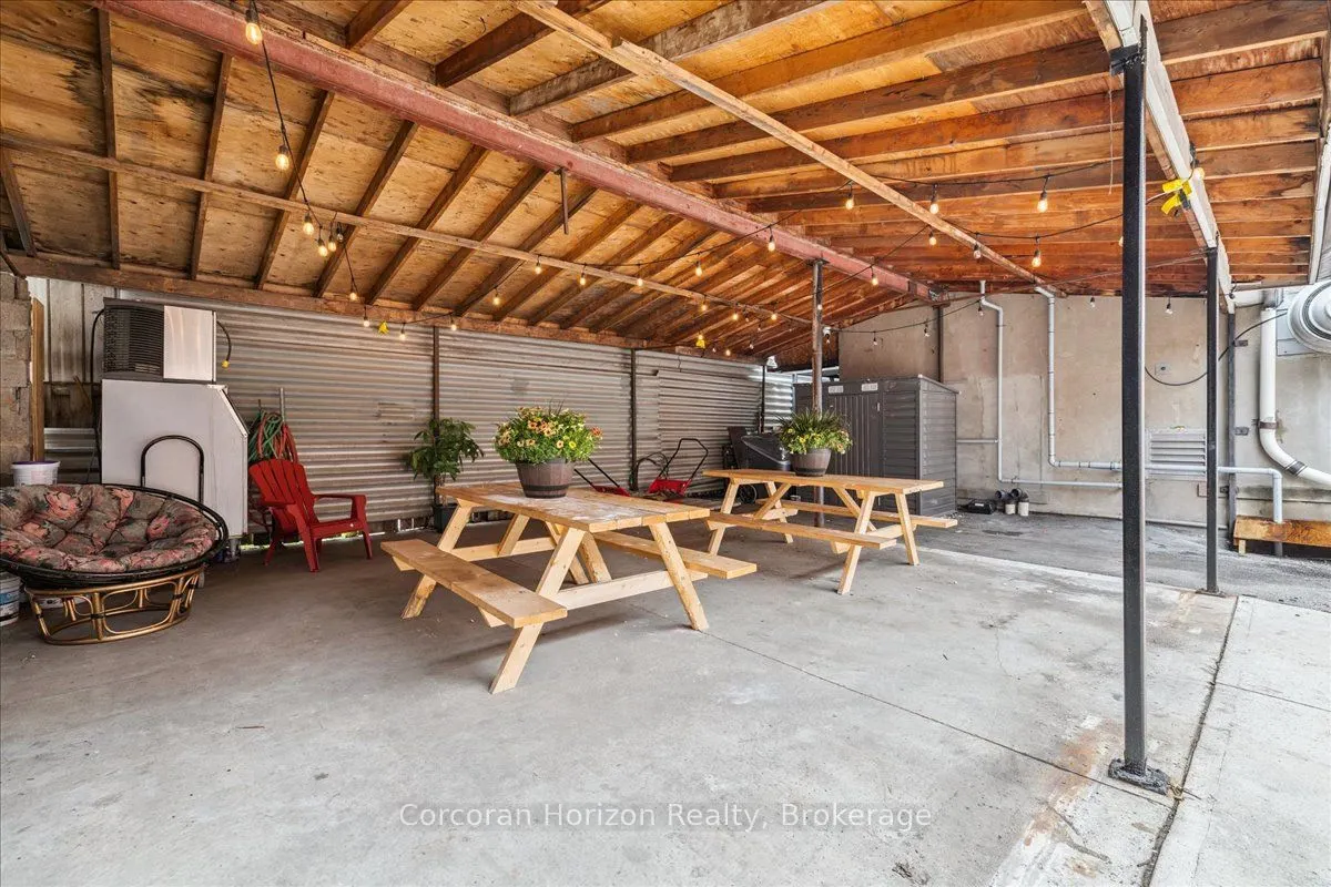 219 JAMES Street N, #Rear