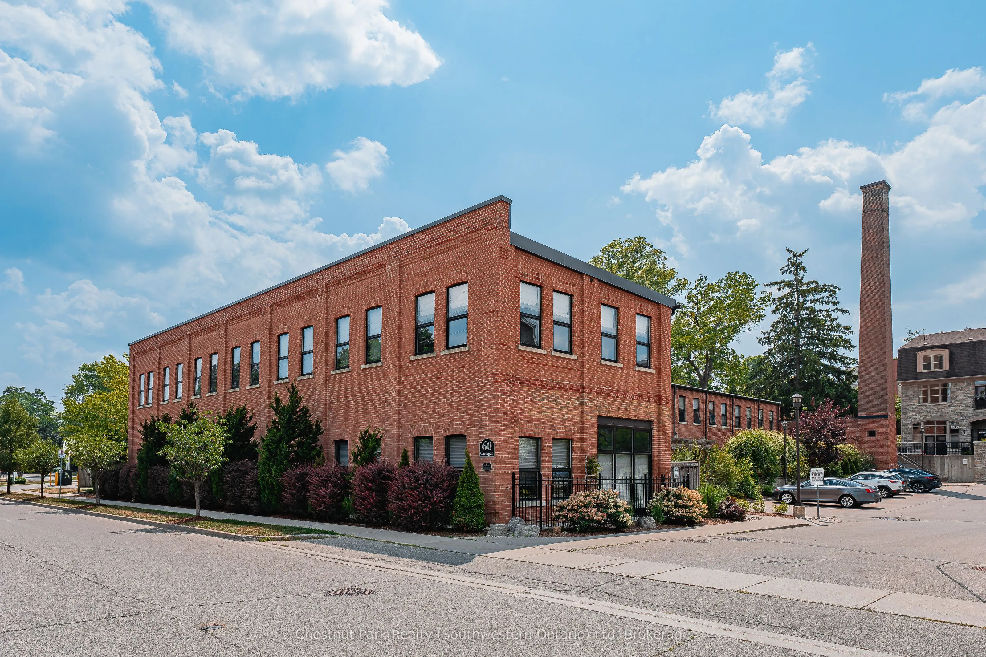 60 Cardigan Street, #106