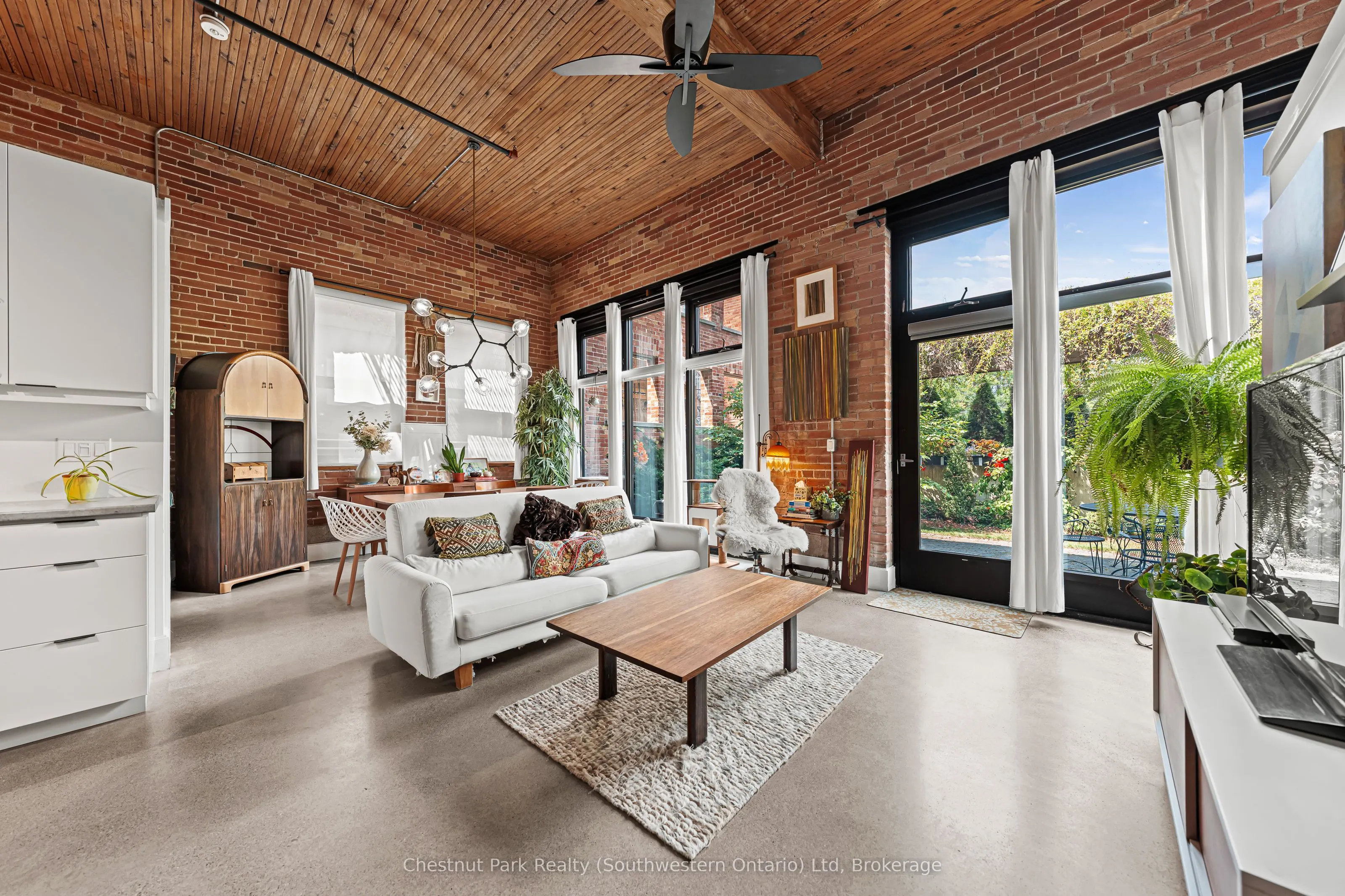 60 Cardigan Street, #106