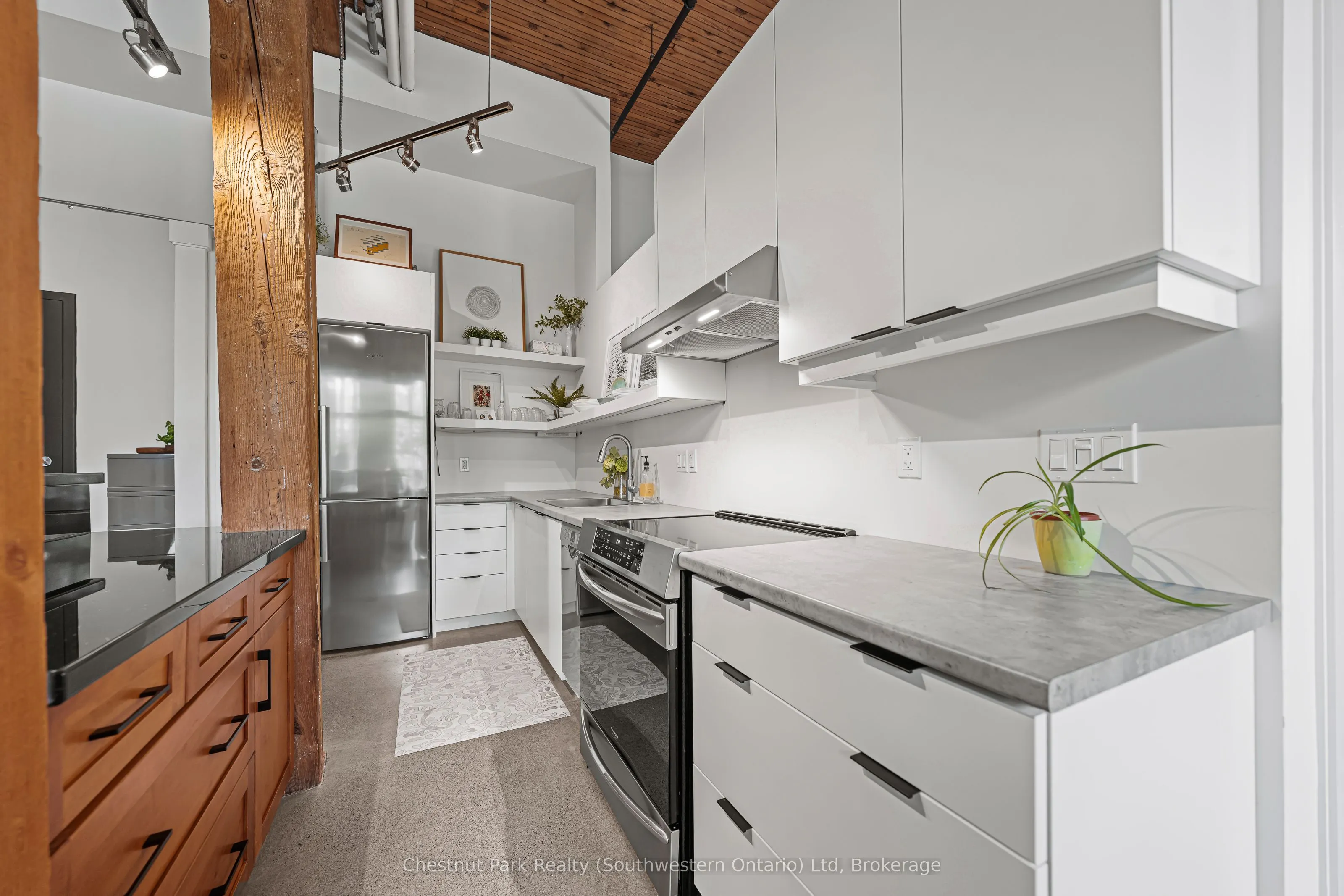 60 Cardigan Street, #106