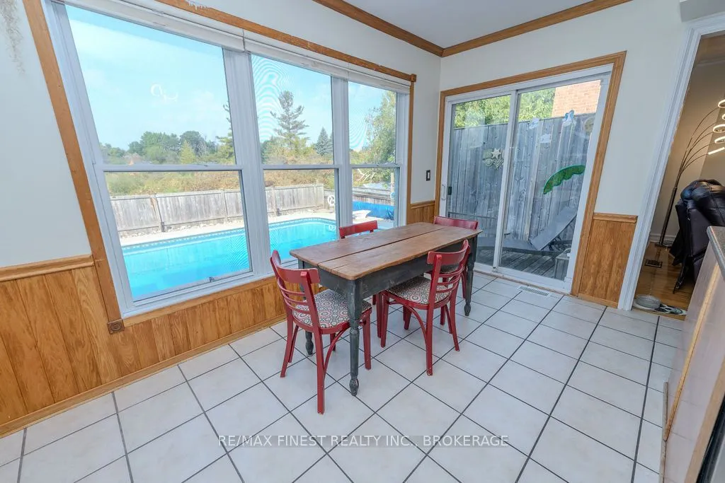 1106 Wintergreen Crescent