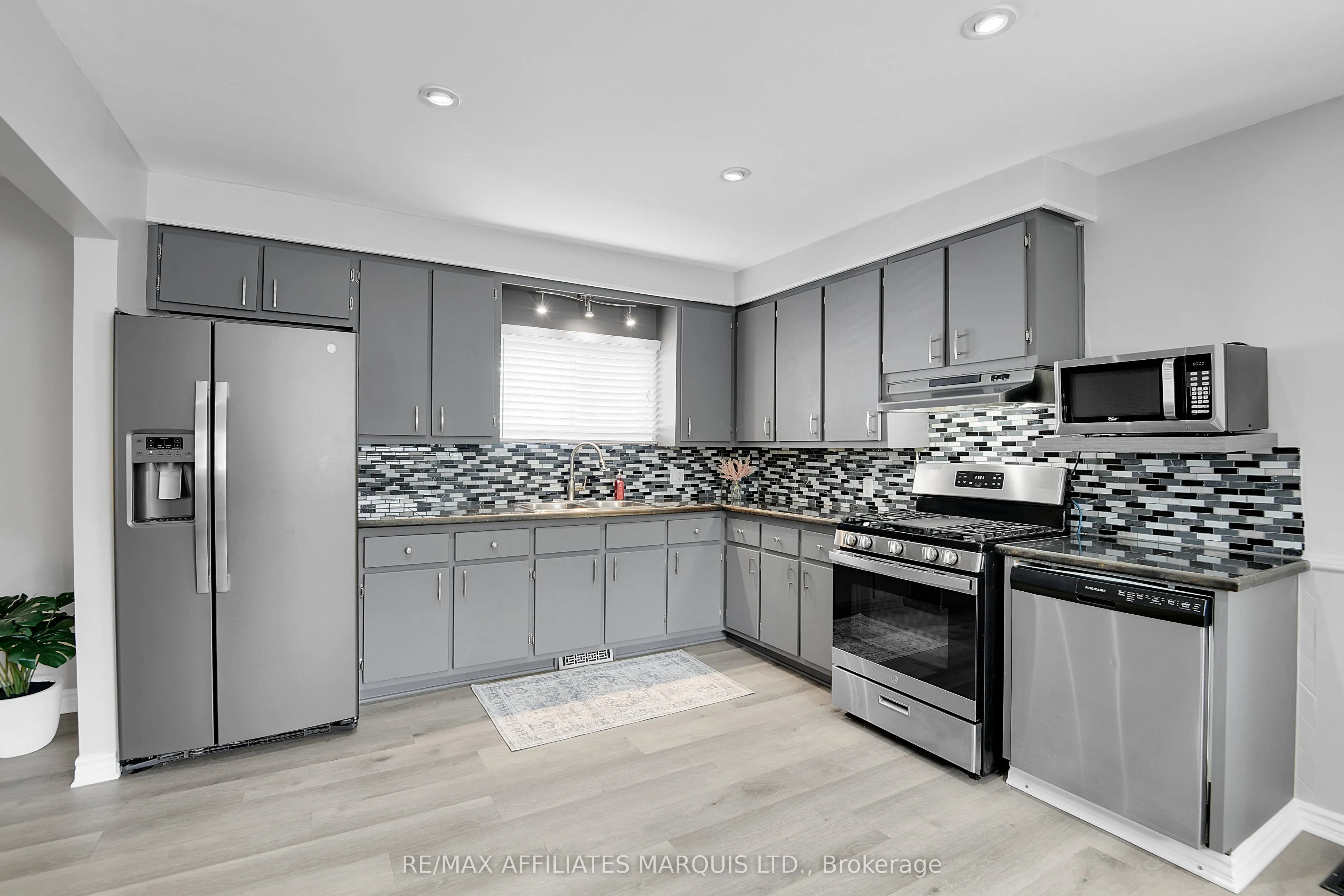 29 Lefebvre Avenue