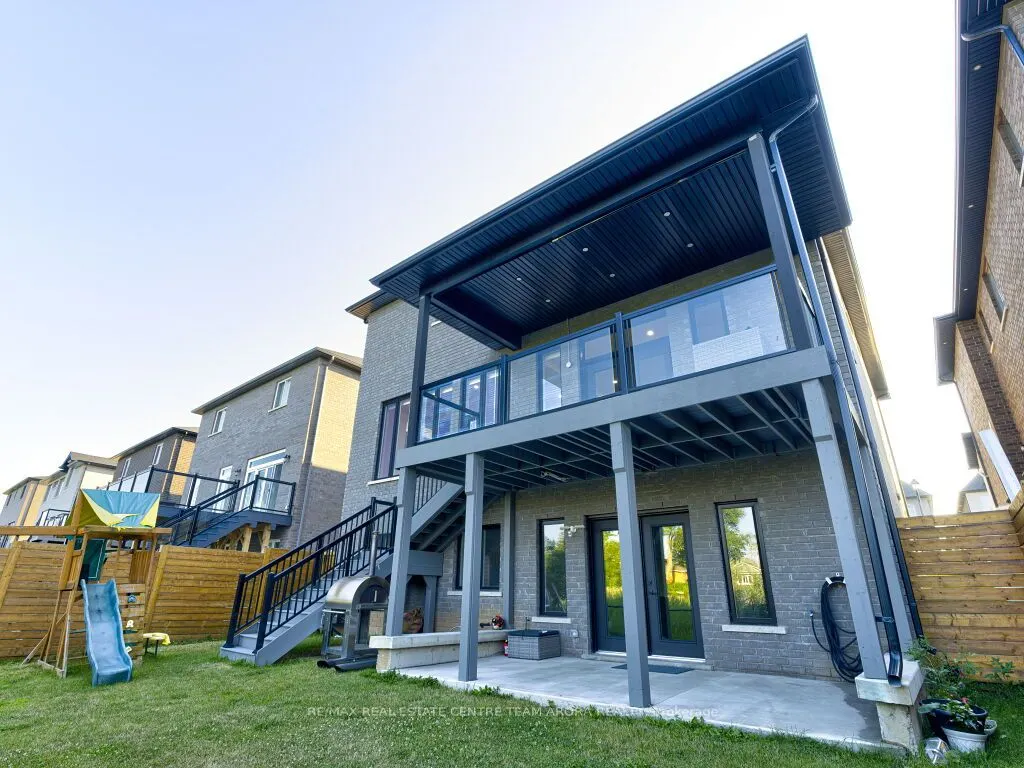 15 Deerfield Lane